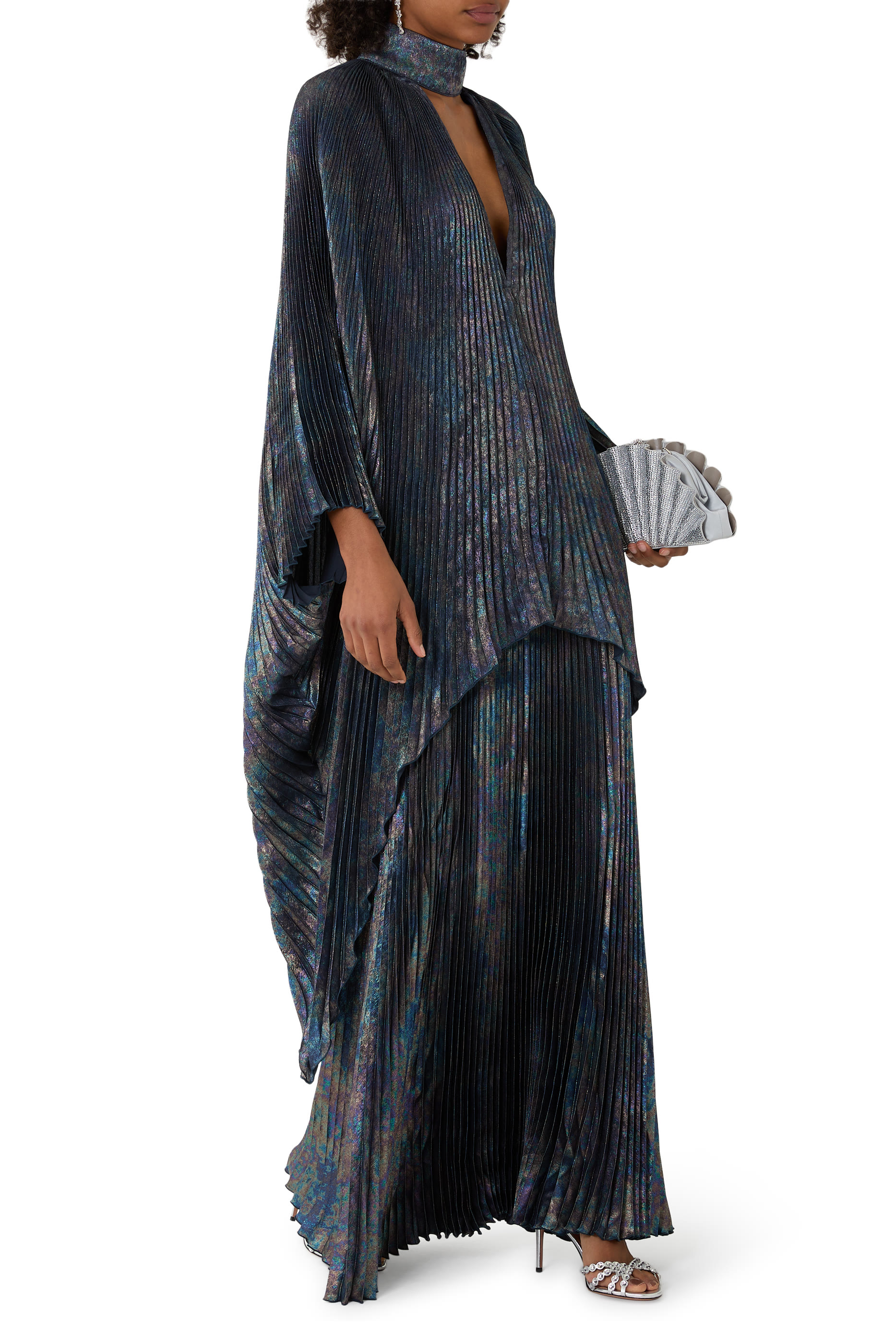 بلوزة إمبريس بياقة V