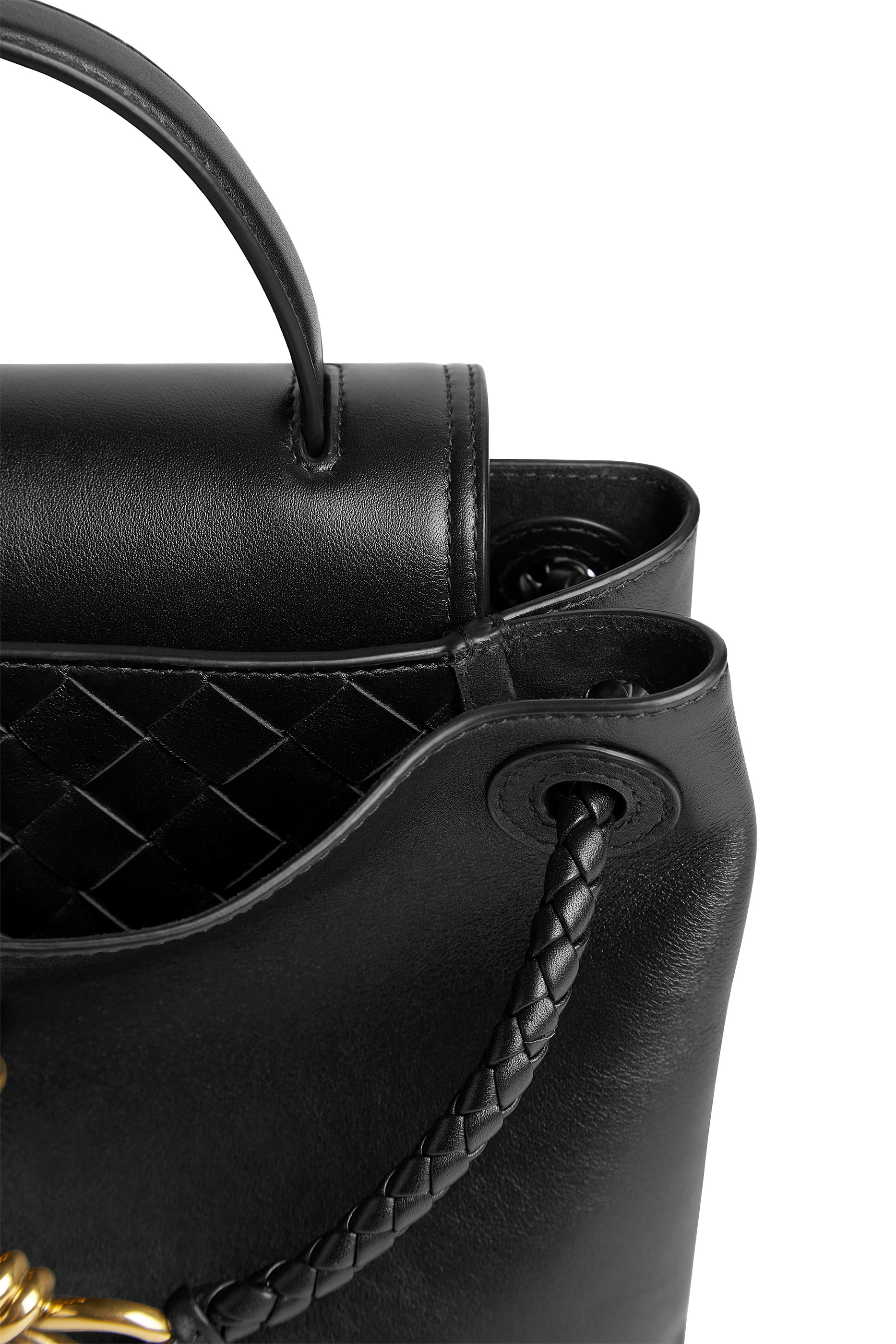 حقيبة تشاو تشاو