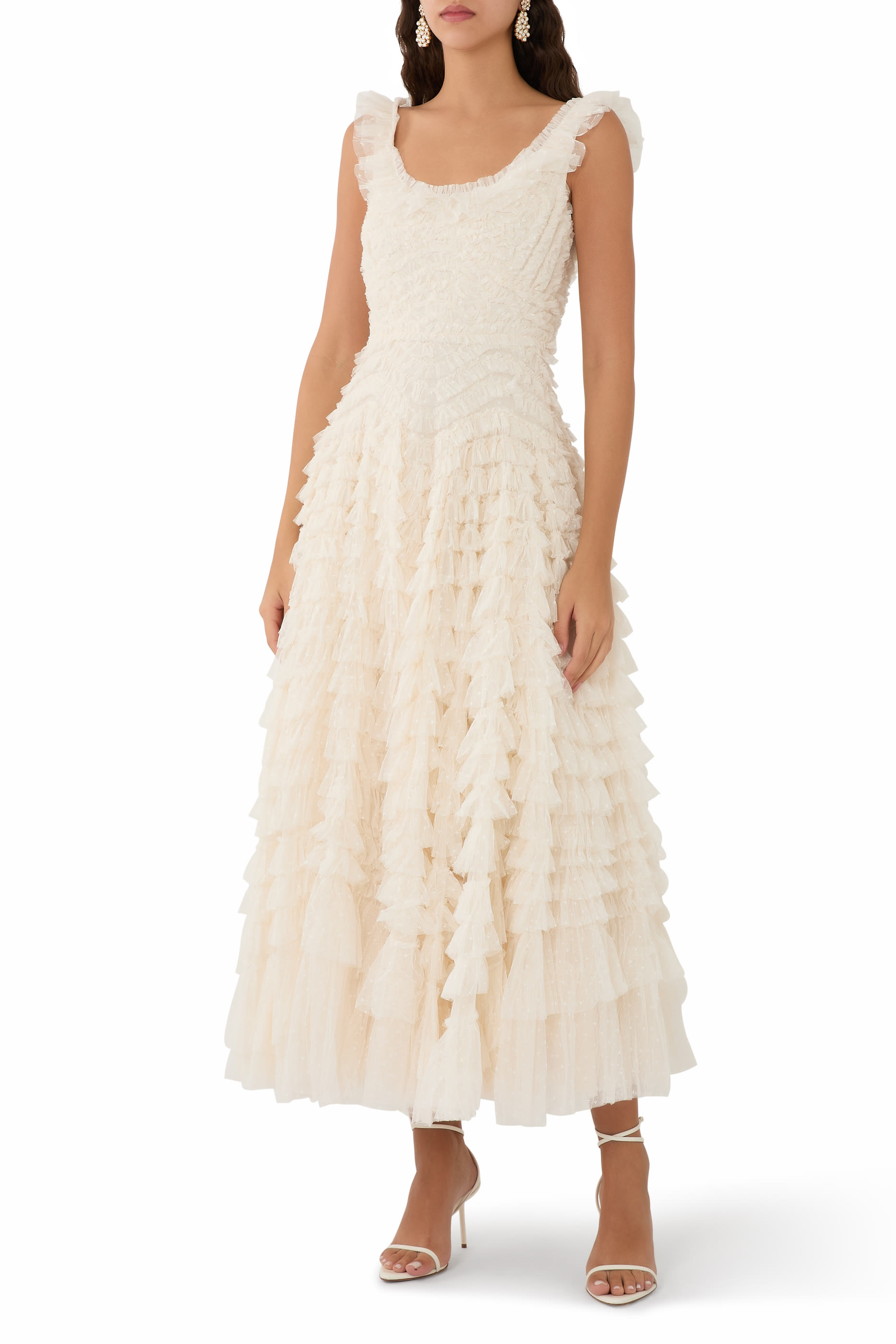 فستان سهرة هاتي بياقة مستديرة وطول الكاحل