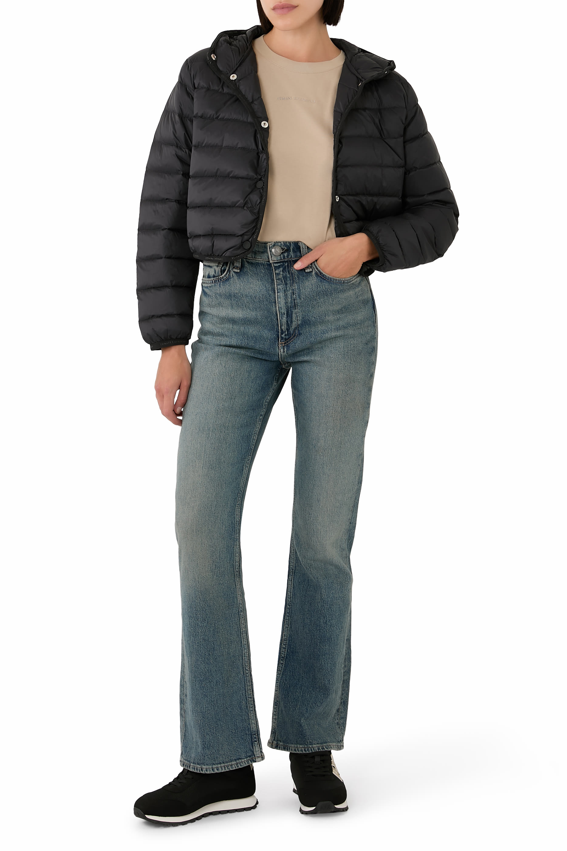 بلوزة منسوجة بشعار الماركة للمناسبات