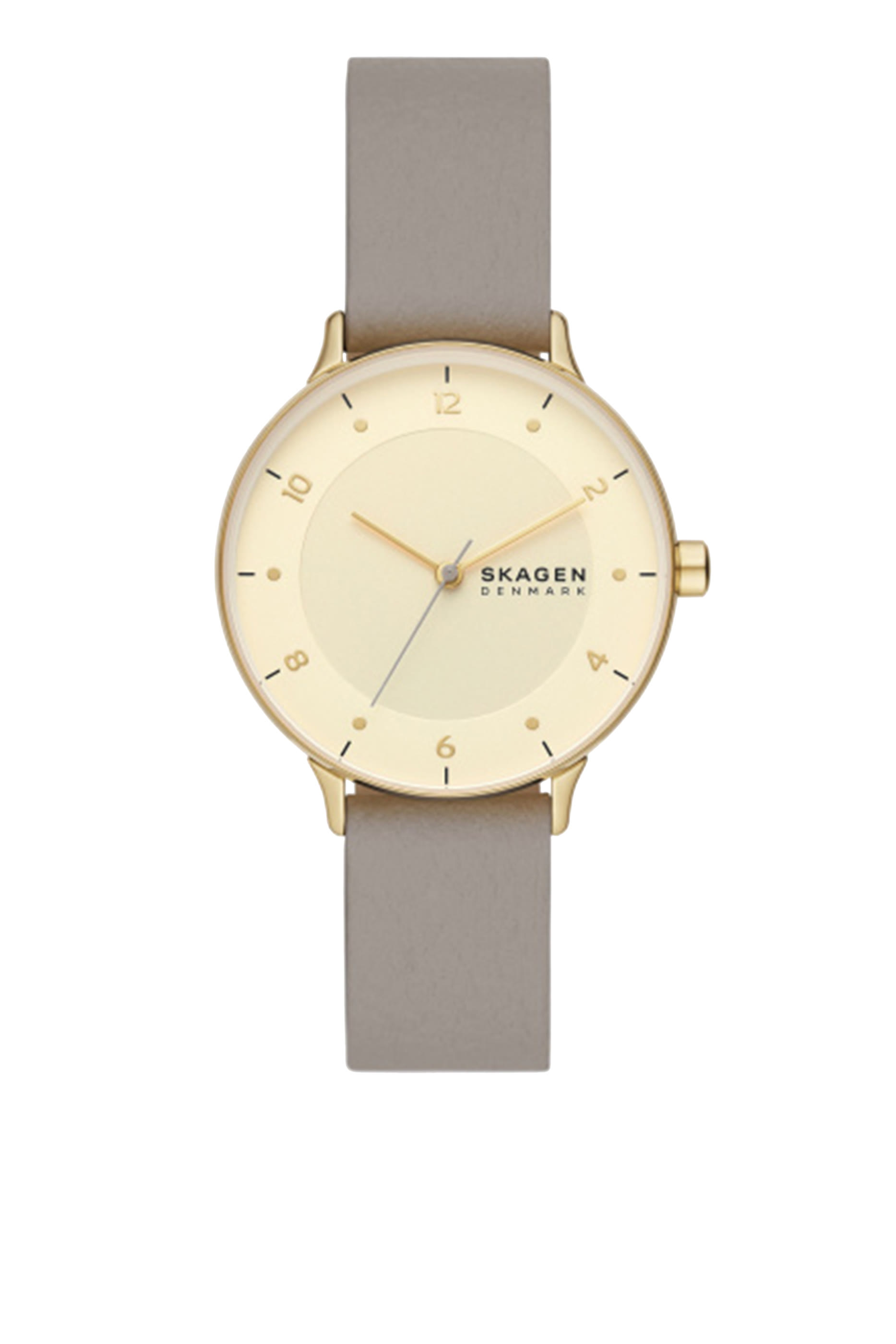 ساعة ريس بثلاث عقارب، جلد