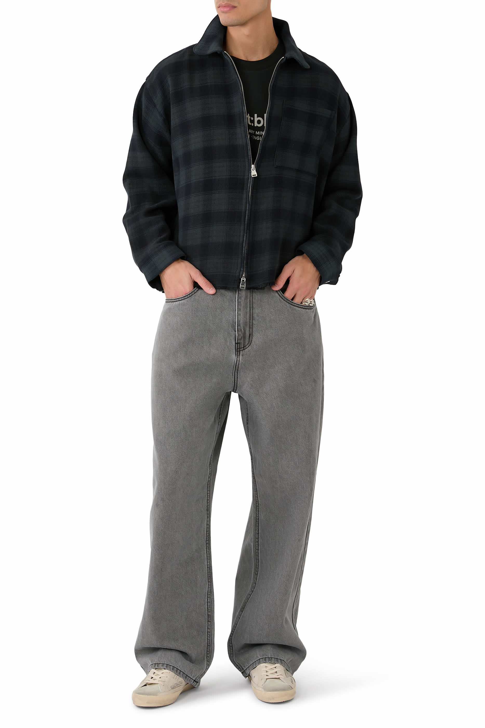 قميص بسحّاب ونقشة مربعات