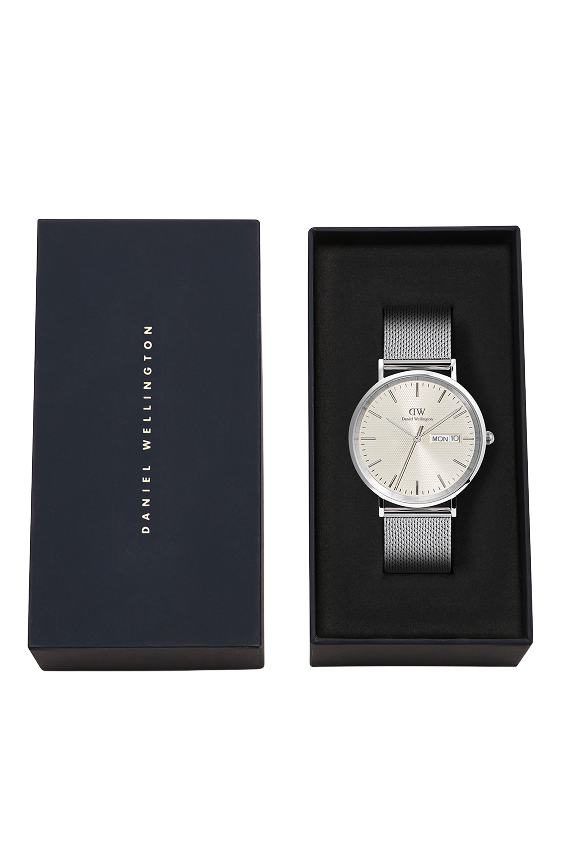 ساعة كلاسيك بخاصية عرض اليوم