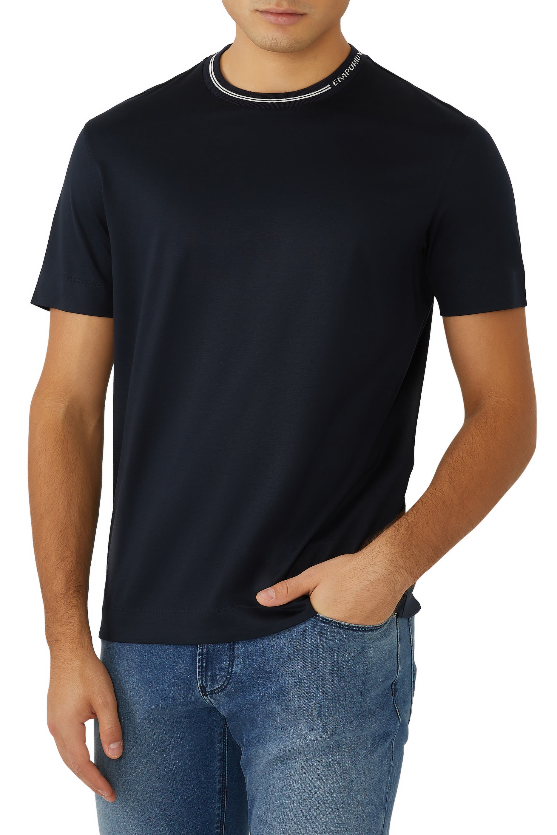 تيشيرت بشعار الماركة جرسيه