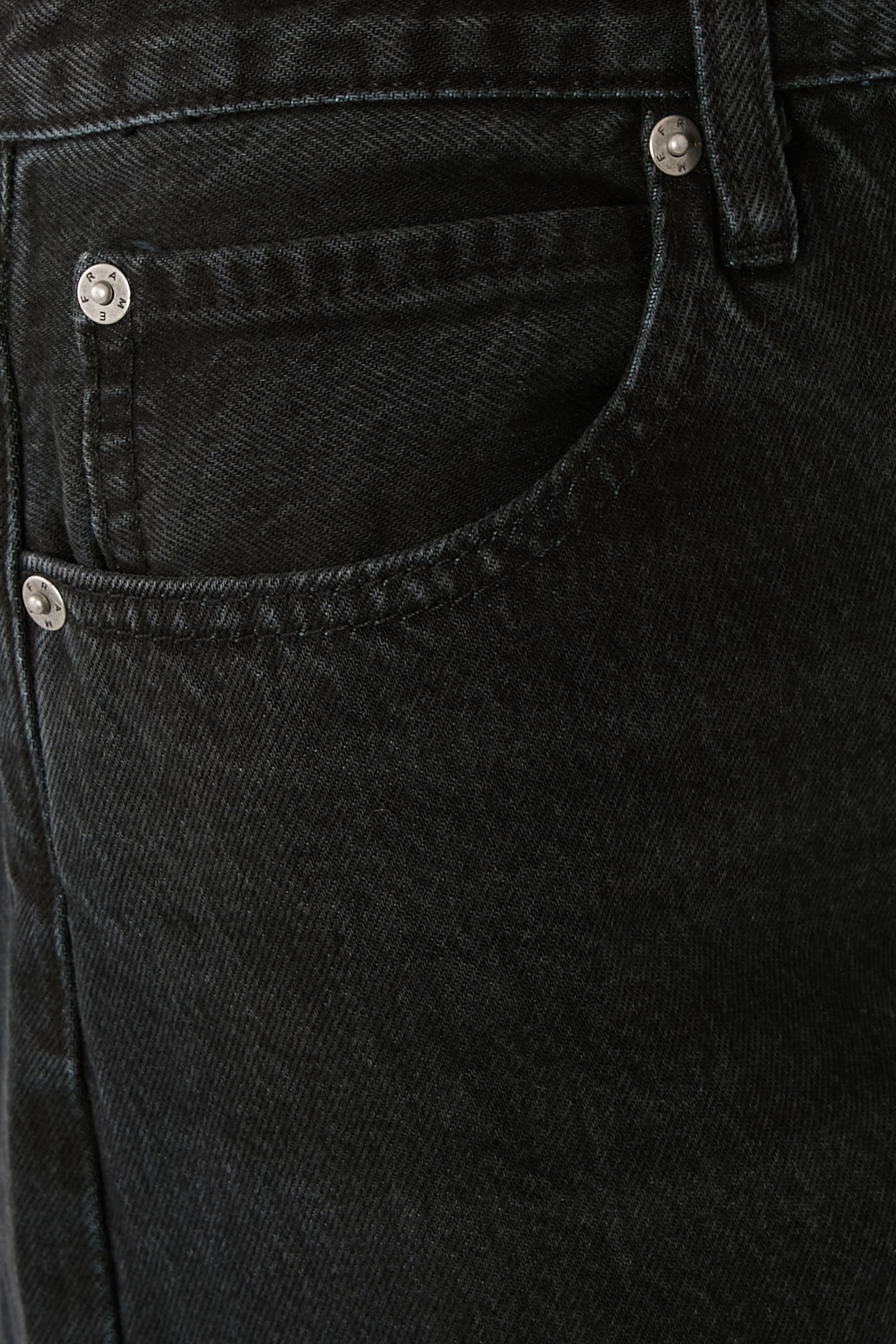 بنطال جينز نيت