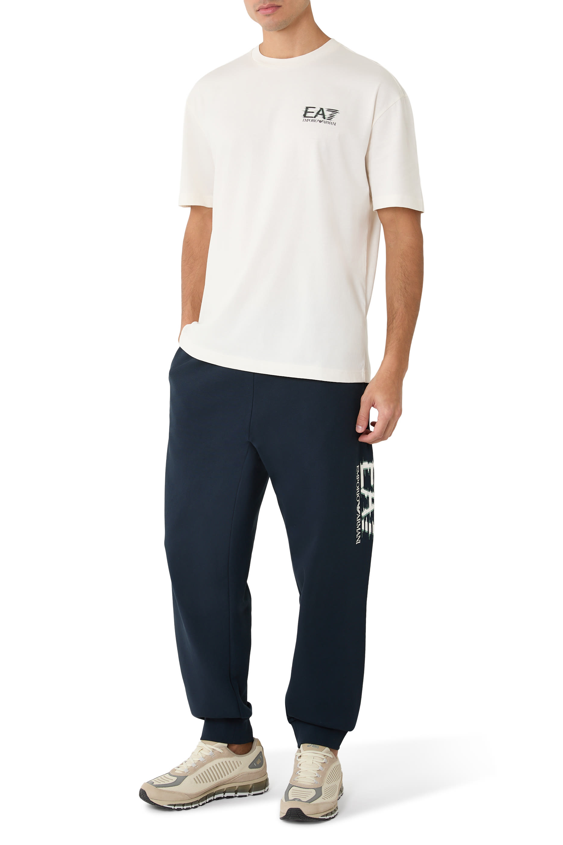 تيشيرت بقصة عادية