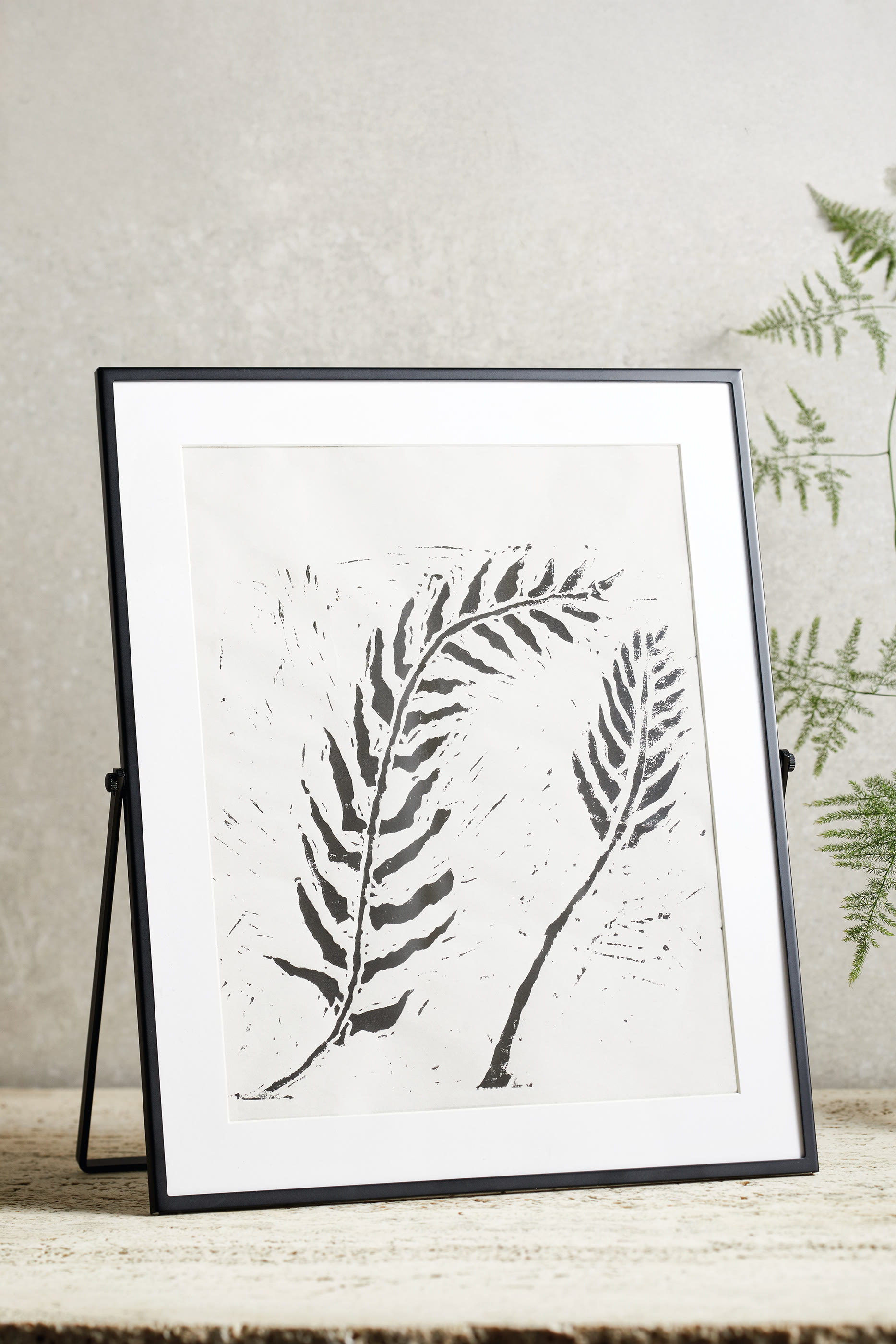 إطار جداري رفيع باللون الأسود 8 x10