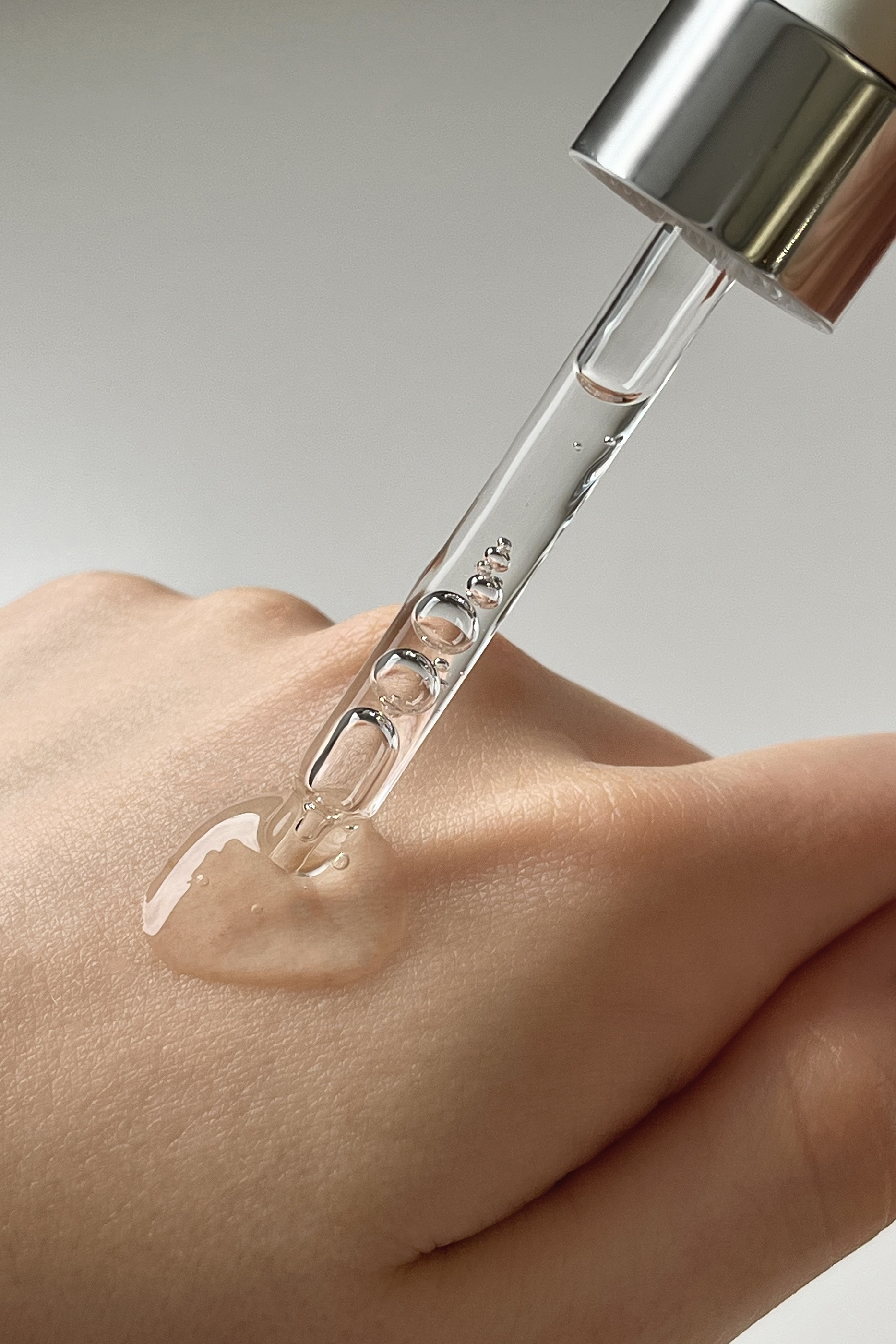 سيروم العين سوبر لمقاومة علامات التقدم في السن