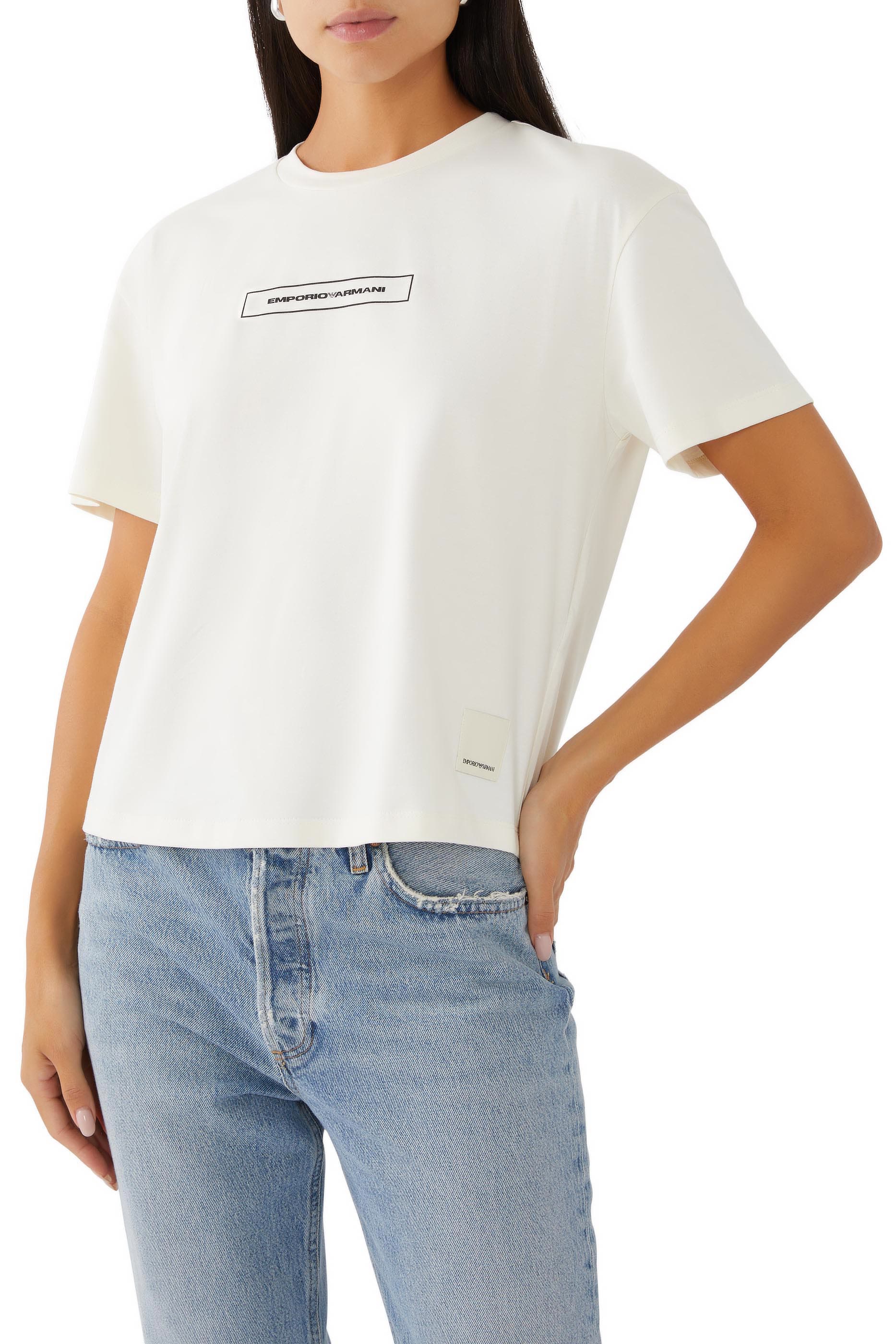 تيشيرت بطبعات شعار الماركة قطن