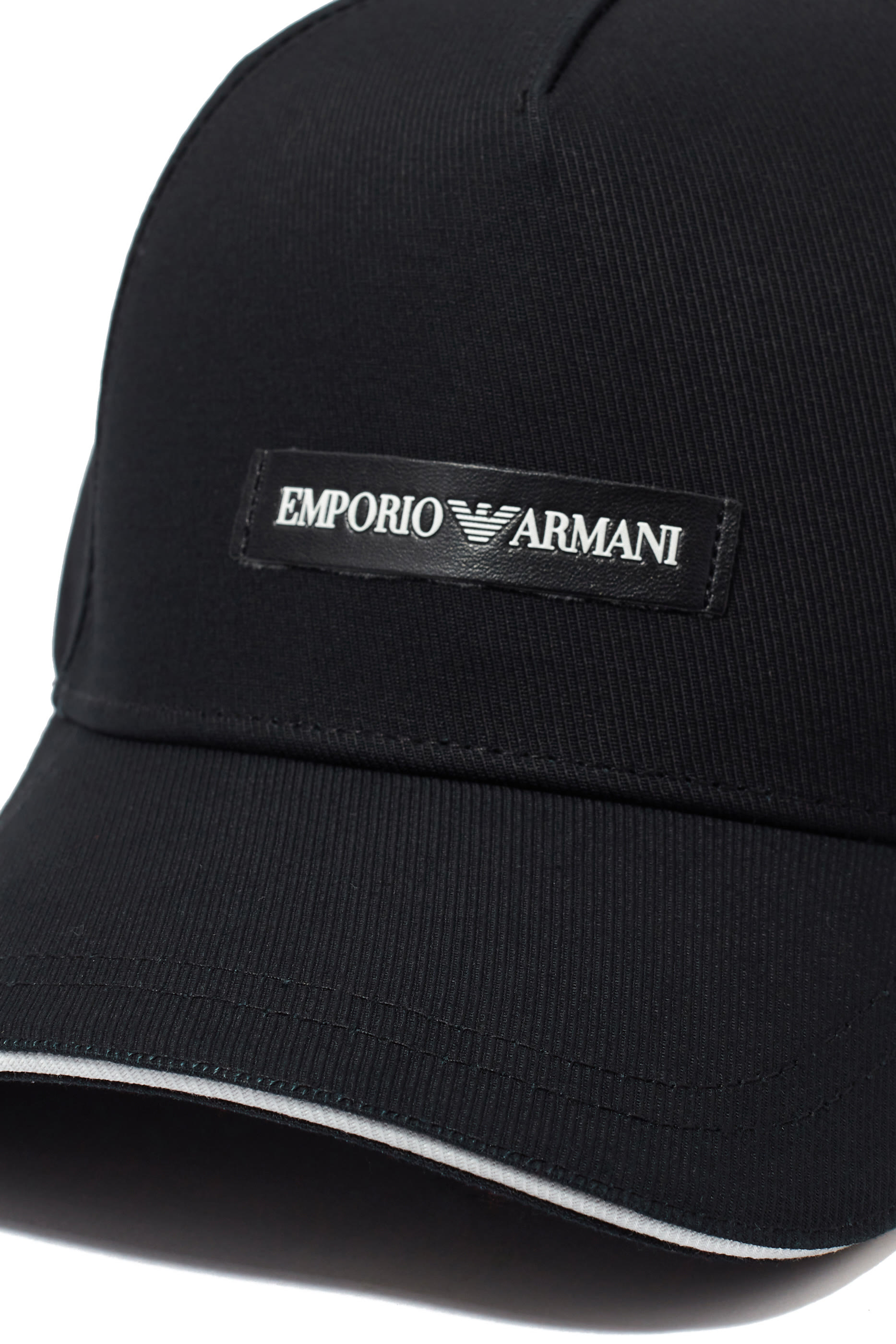 كاب بيسبول بشعار الماركة وكلمة EA