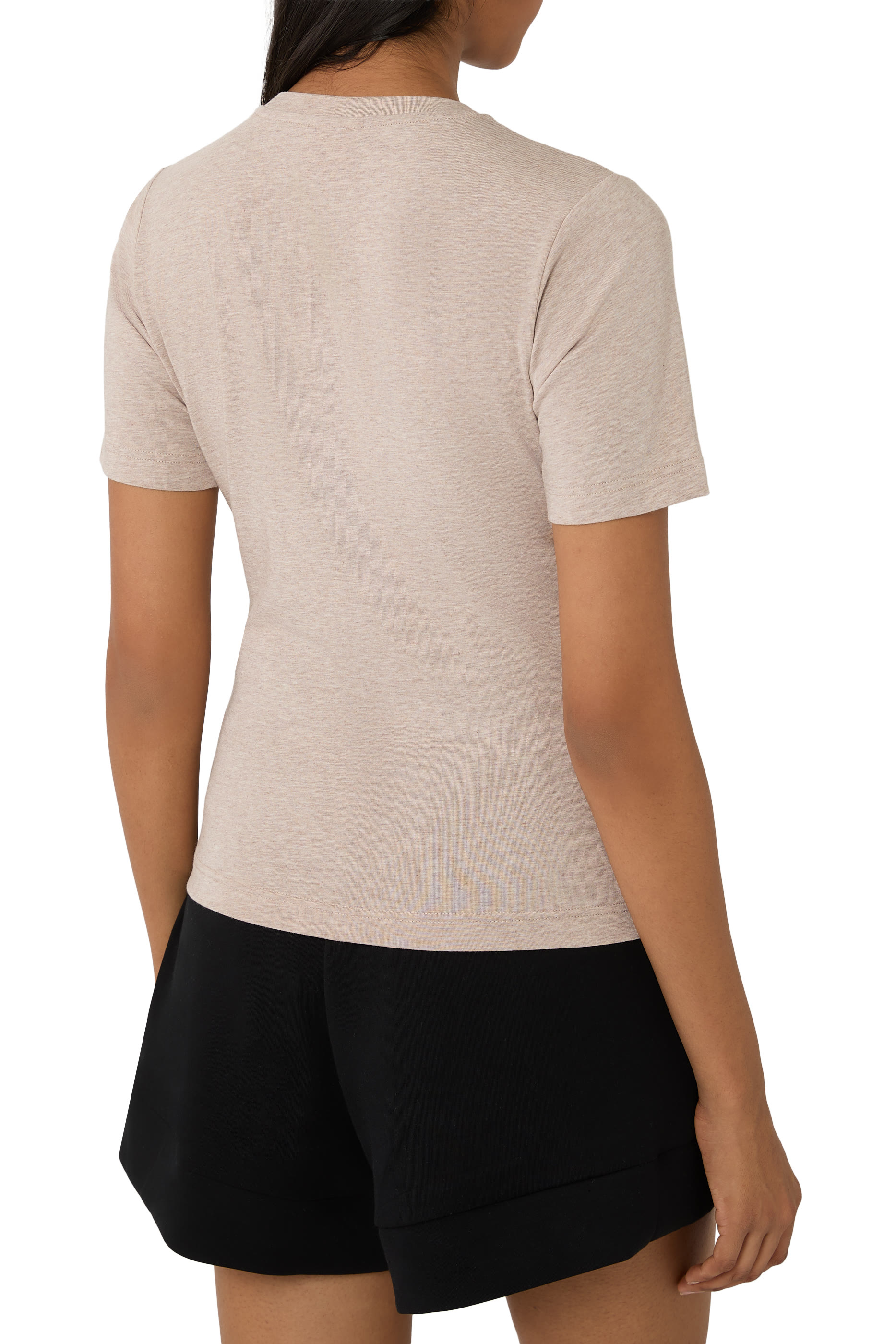 تيشيرت ريجينا بقصة ضيقة