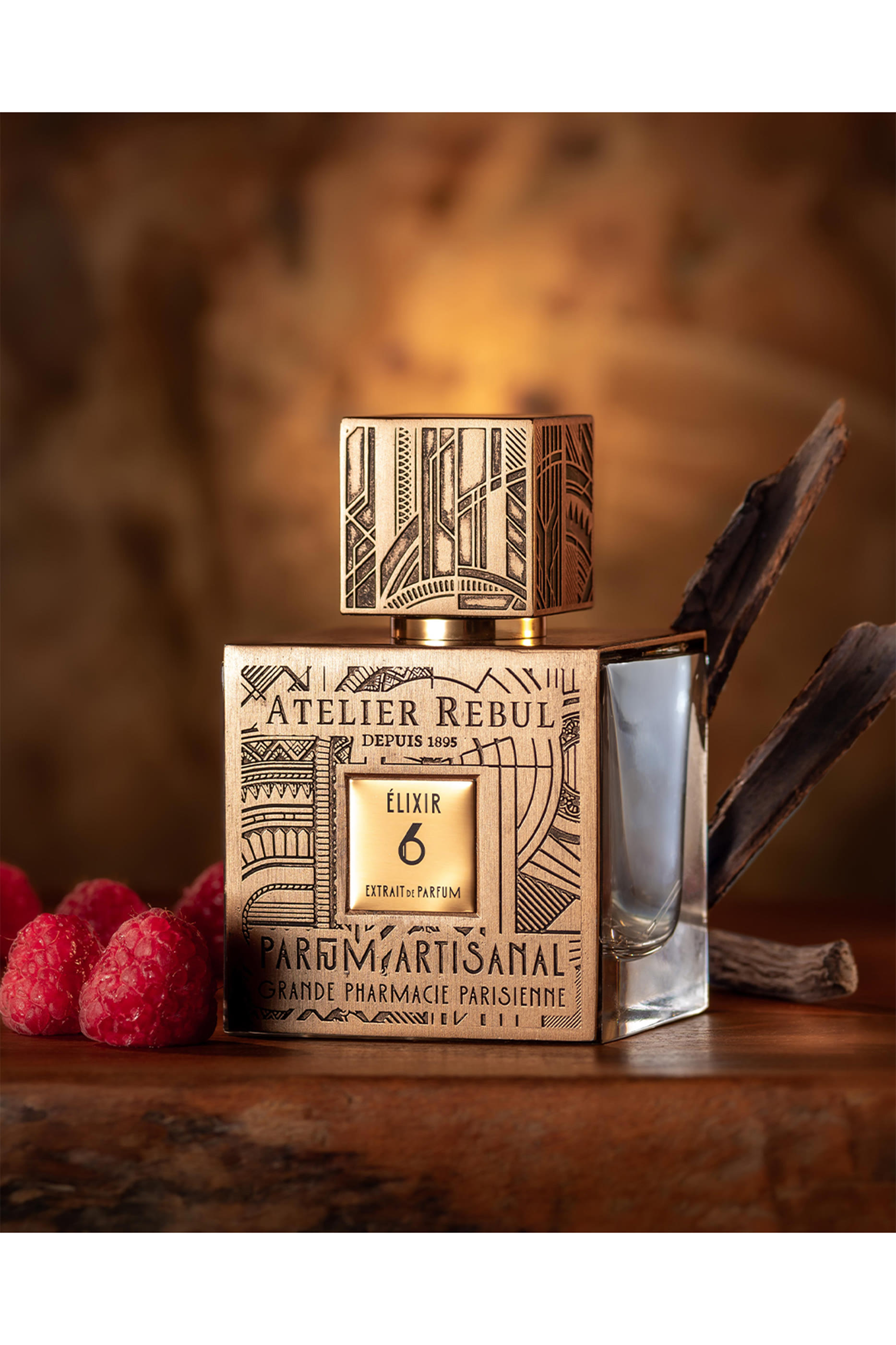 عطر مركز نمبر 6 إلكسير أرتيسنيل