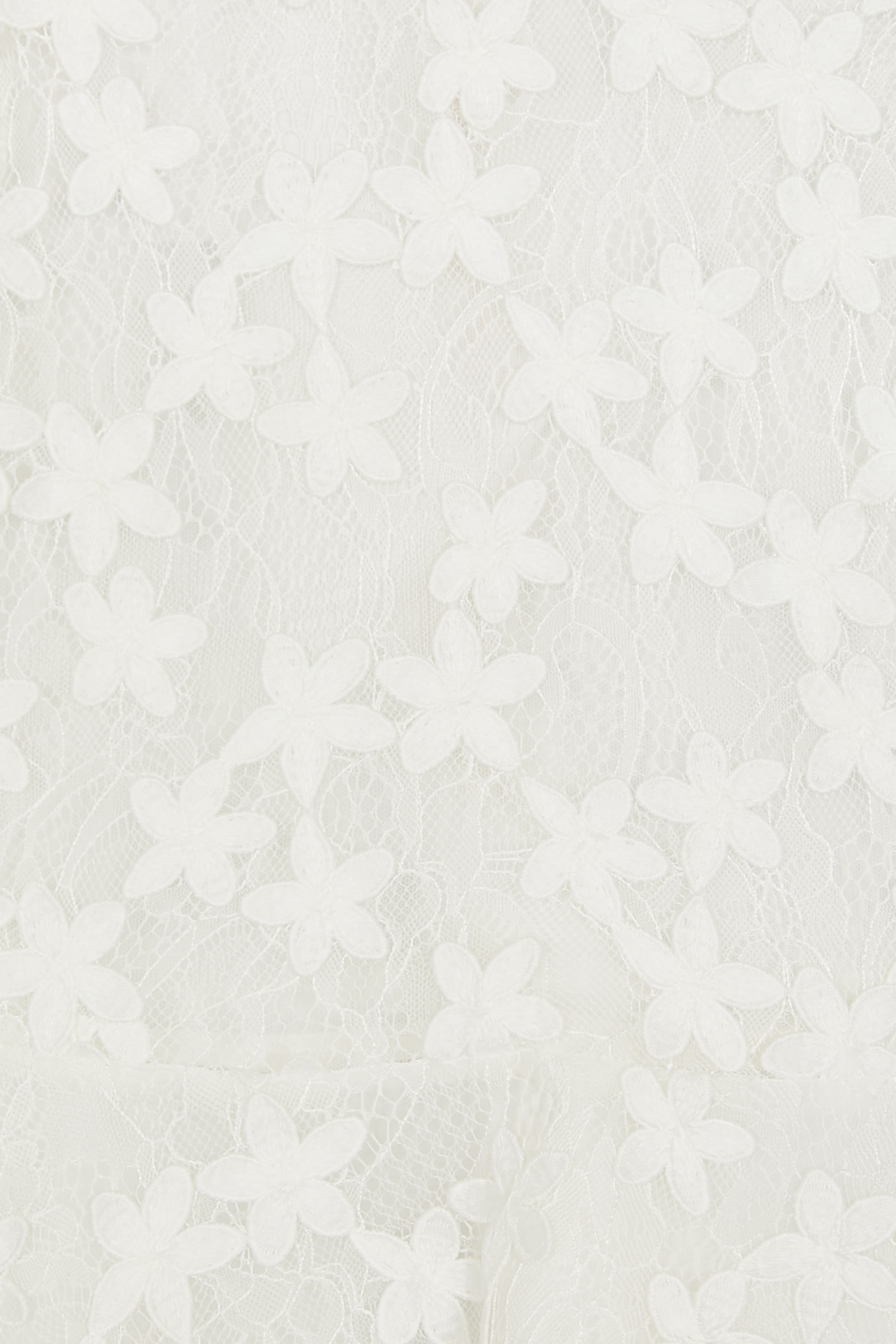 فستان مزين بزهور للأطفال