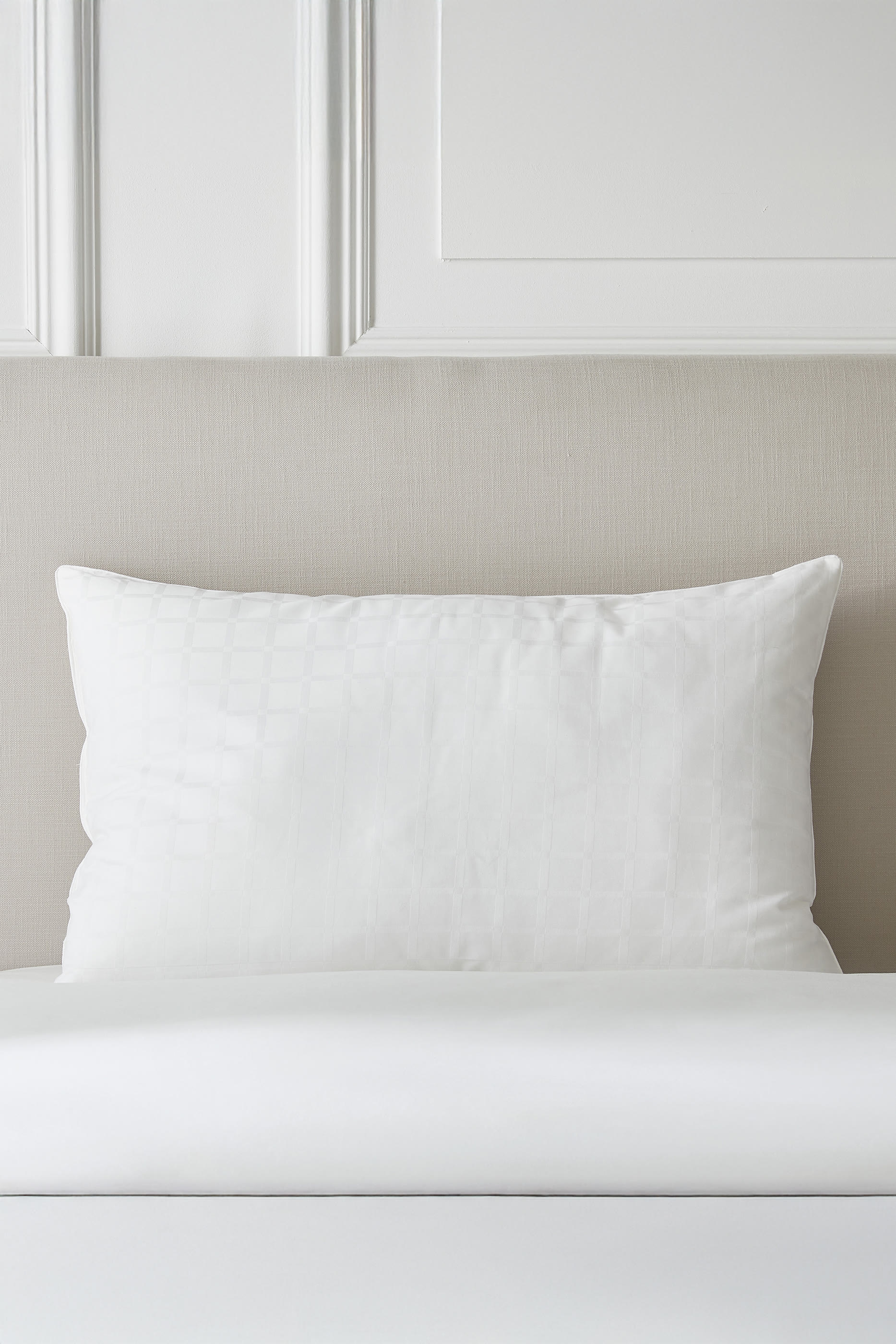 وسادة ناعمة خفيفة ومسامية - دعم متوسط