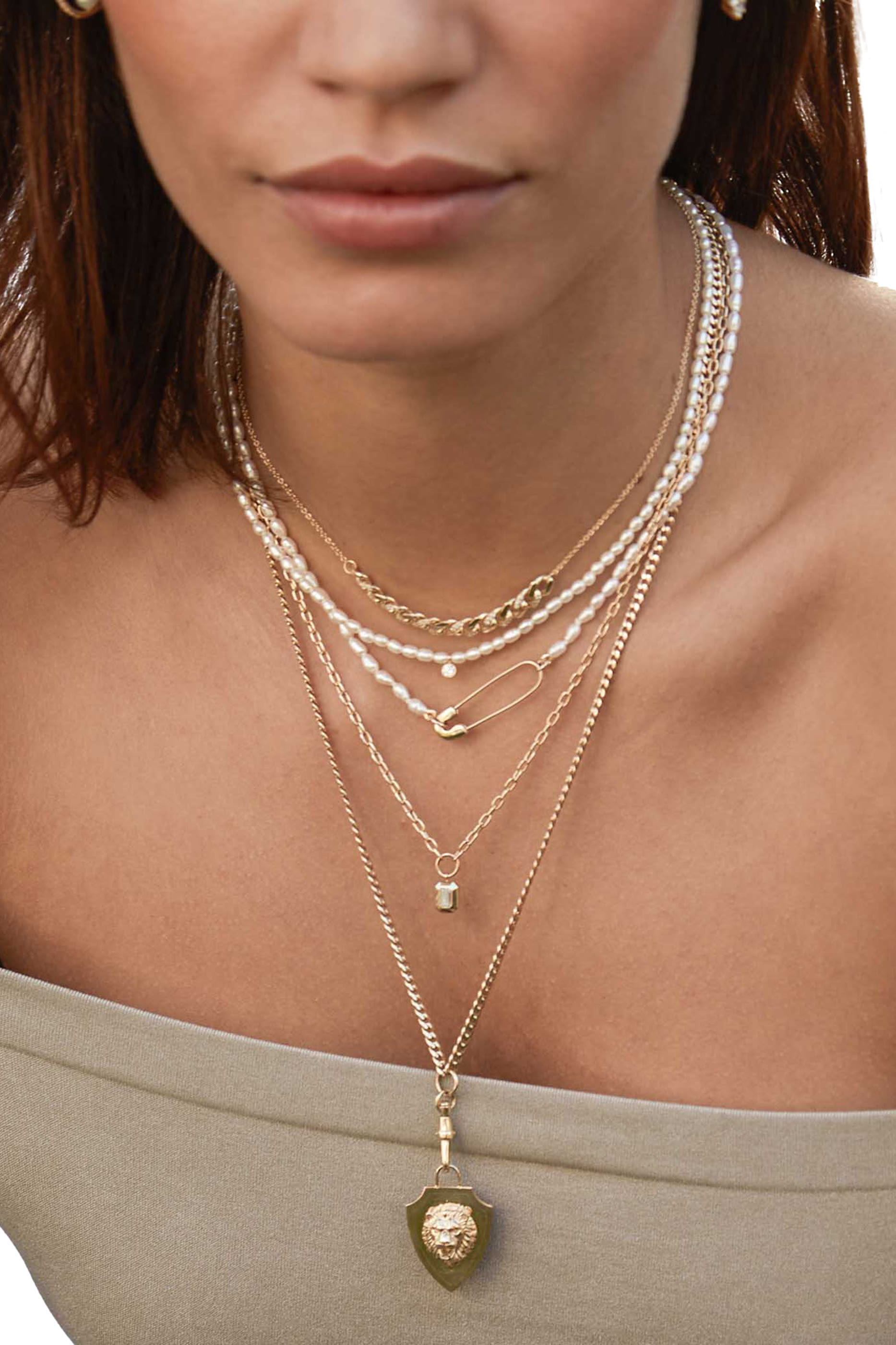 قلادة بدلاية مرصعة بلؤلؤ بيضاوي وماس، ذهب أصفر عيار 14