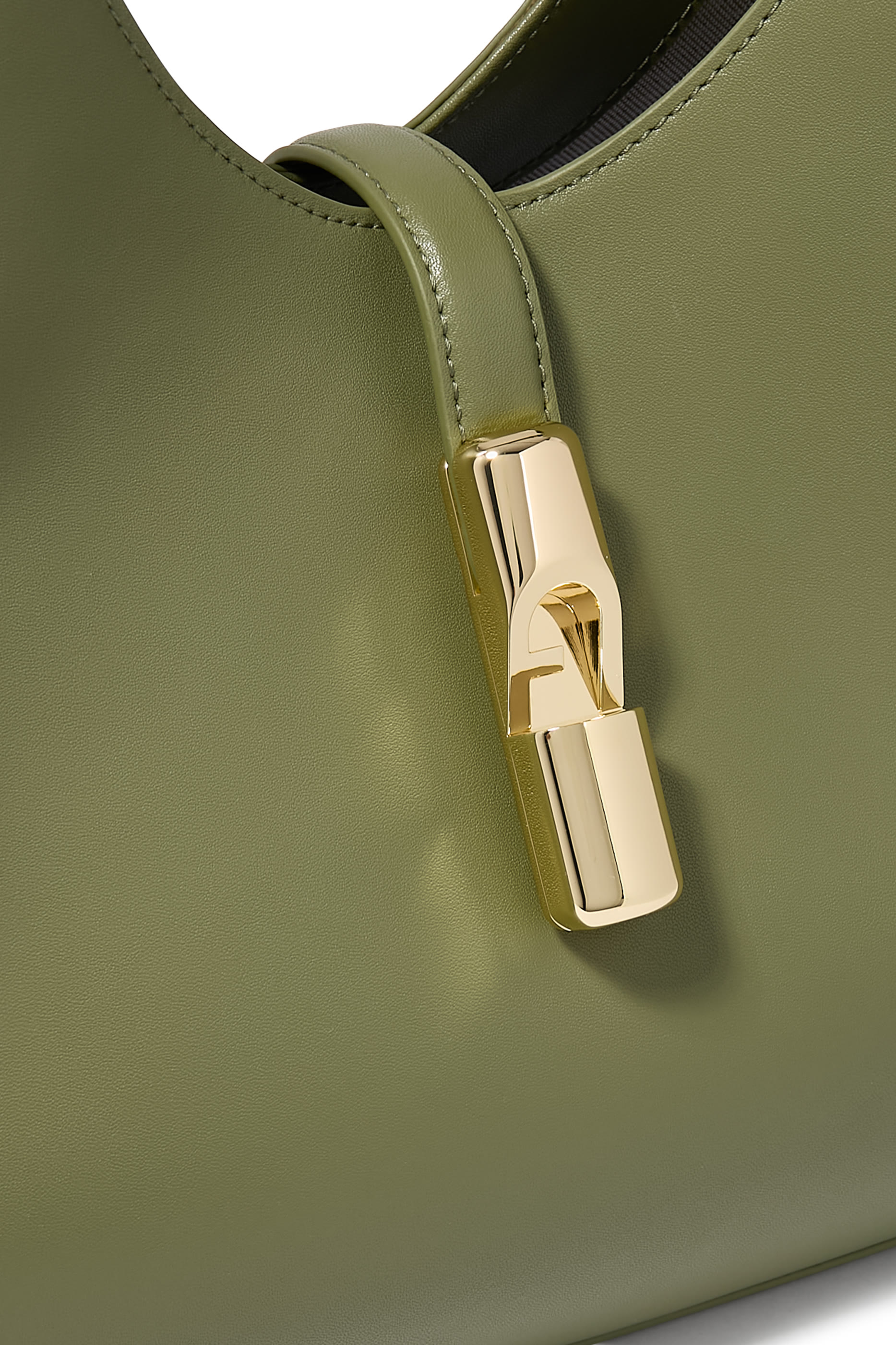 حقيبة كتف غوتشيا متوسطة