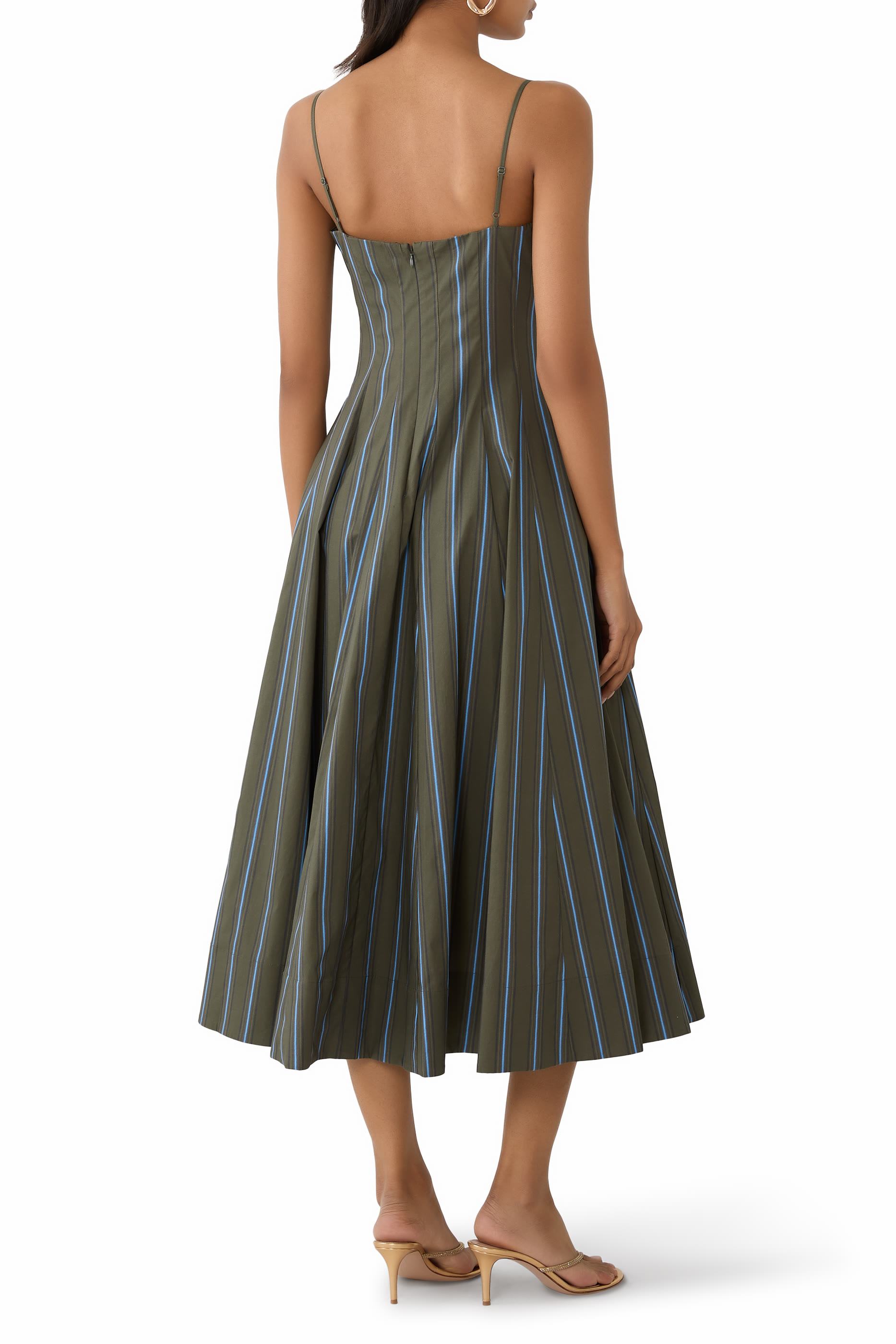 فستان وايلي