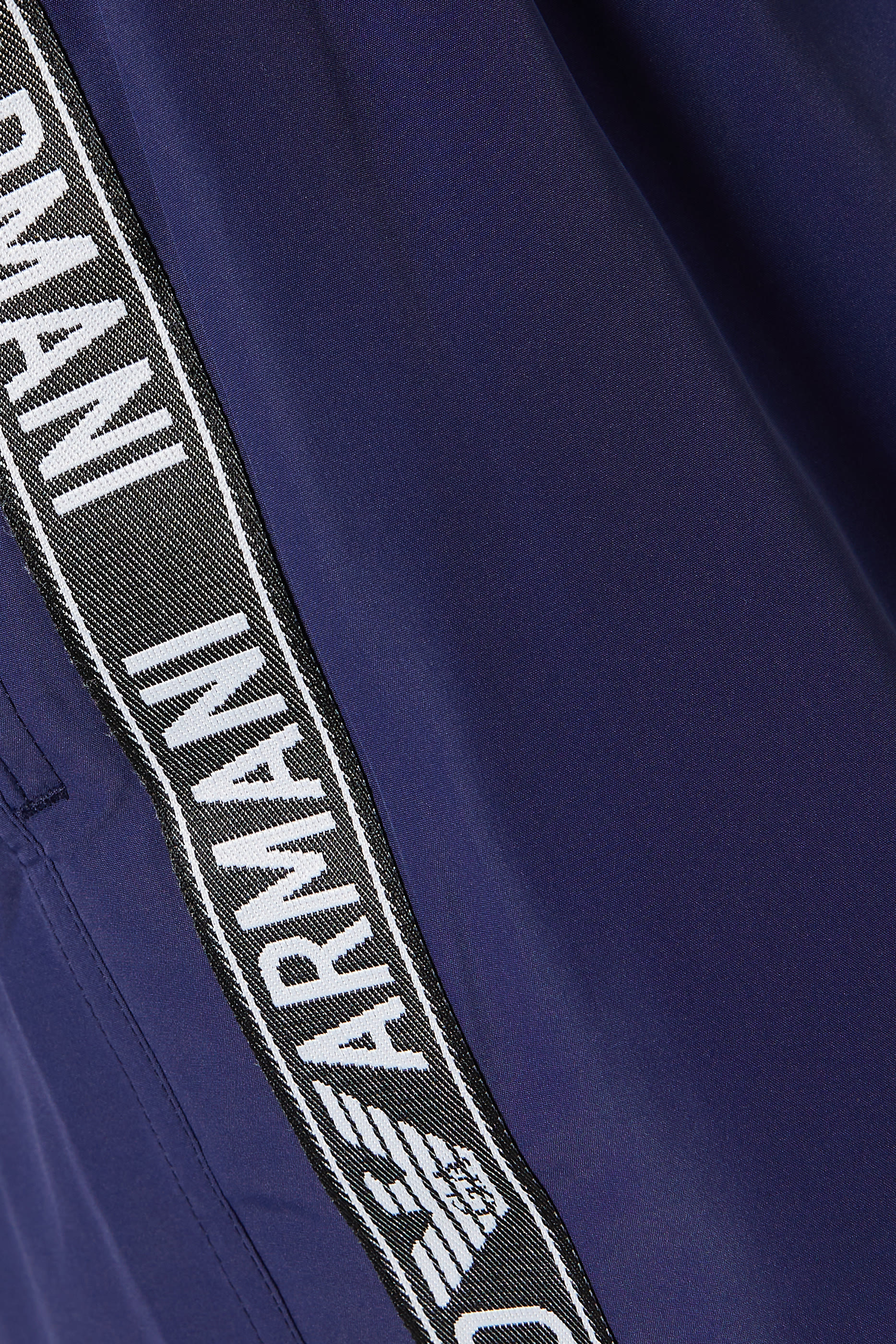 شورت سباحة قماش معاد تدويره