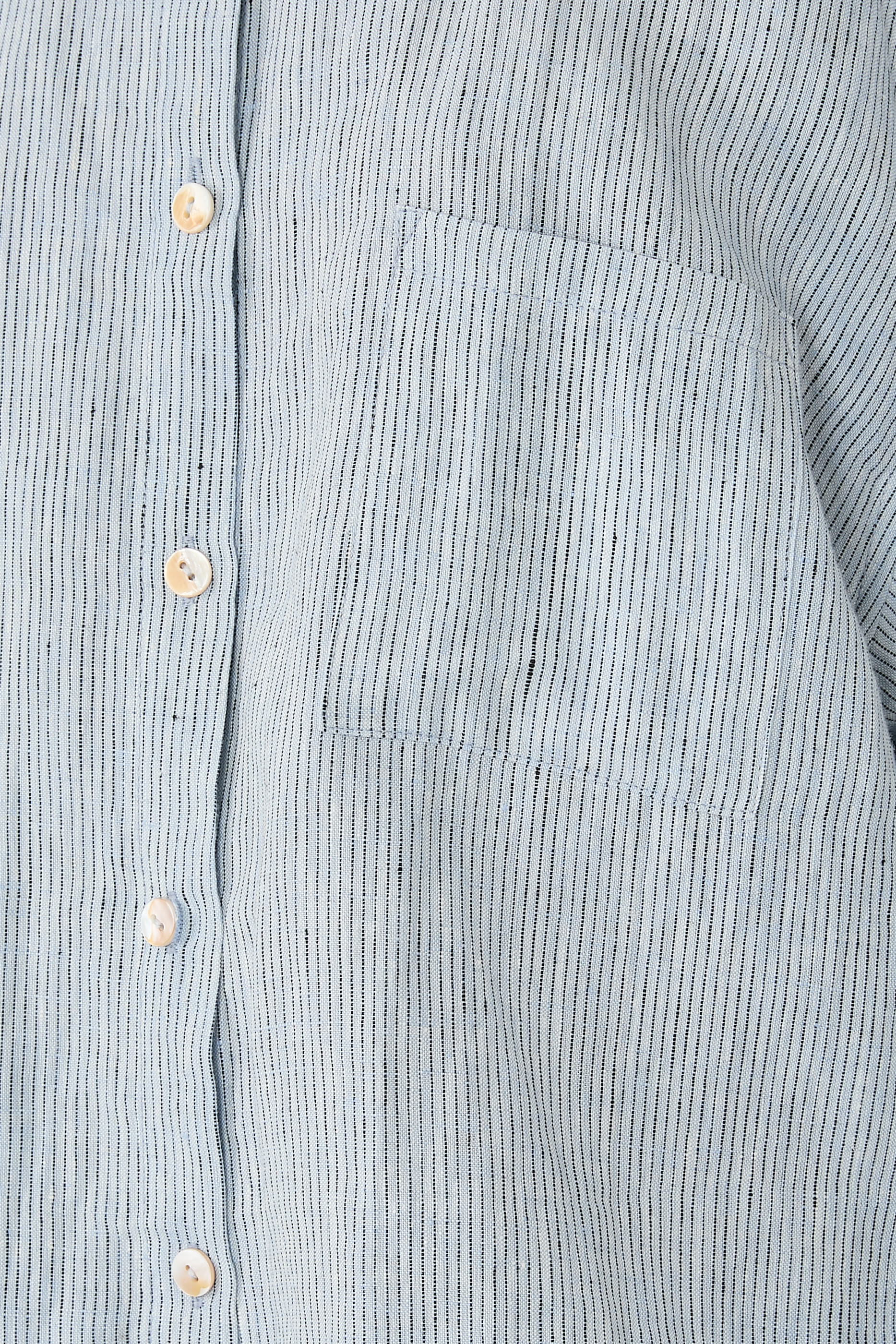 طقم شورت وقميص مخطط