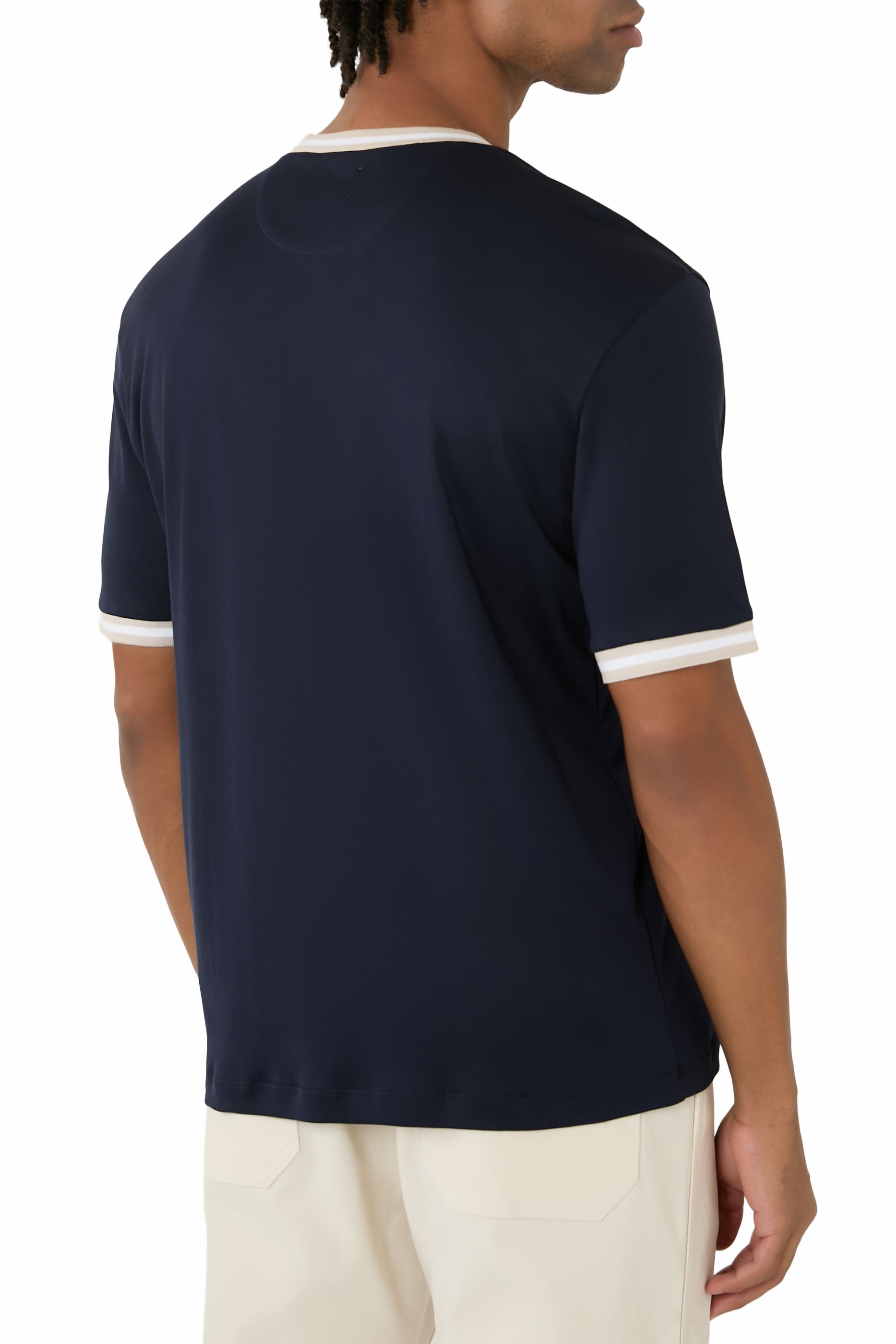 تيشيرت بشعار الماركة