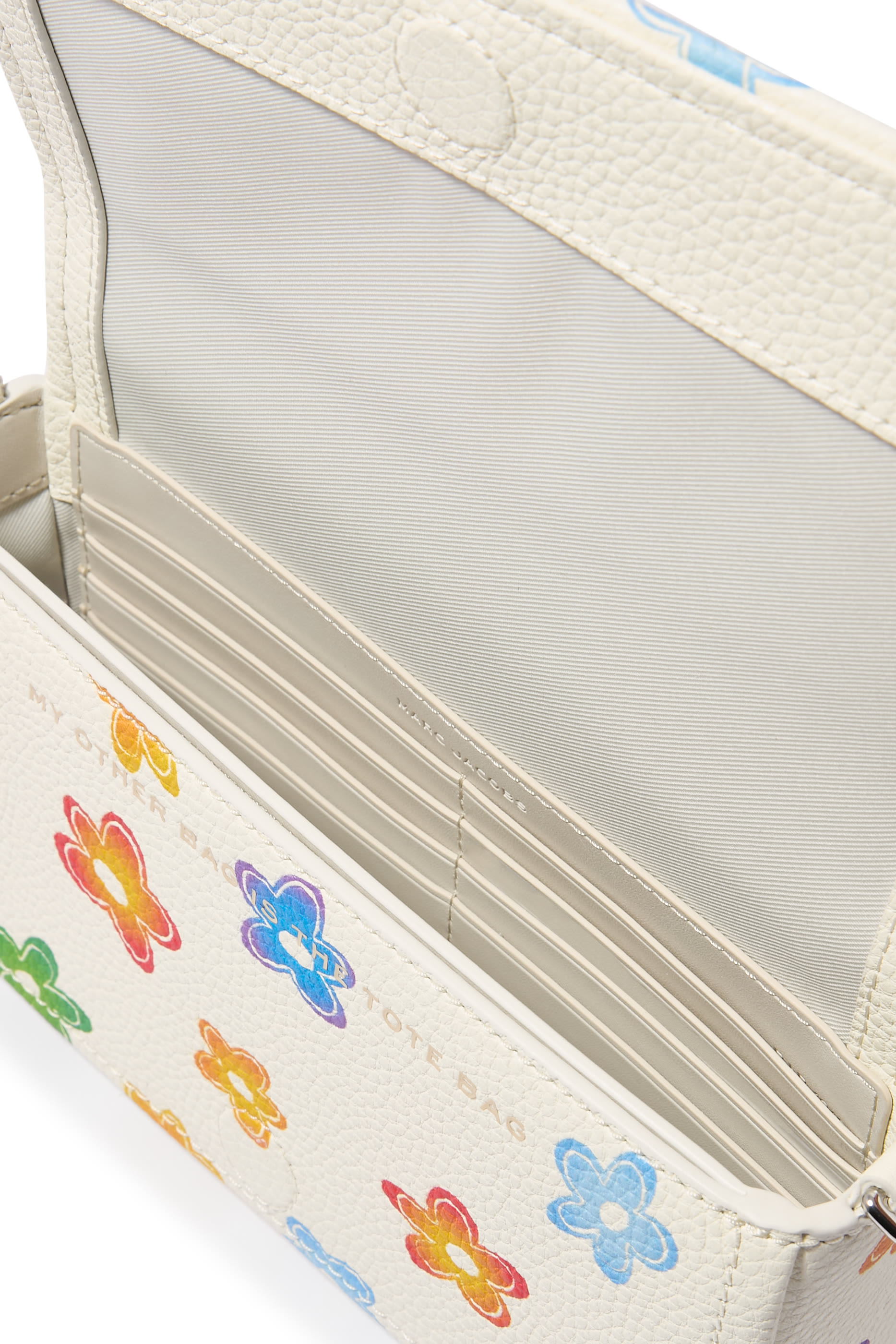 حقيبة ذا وايلد ديزي صغيرة