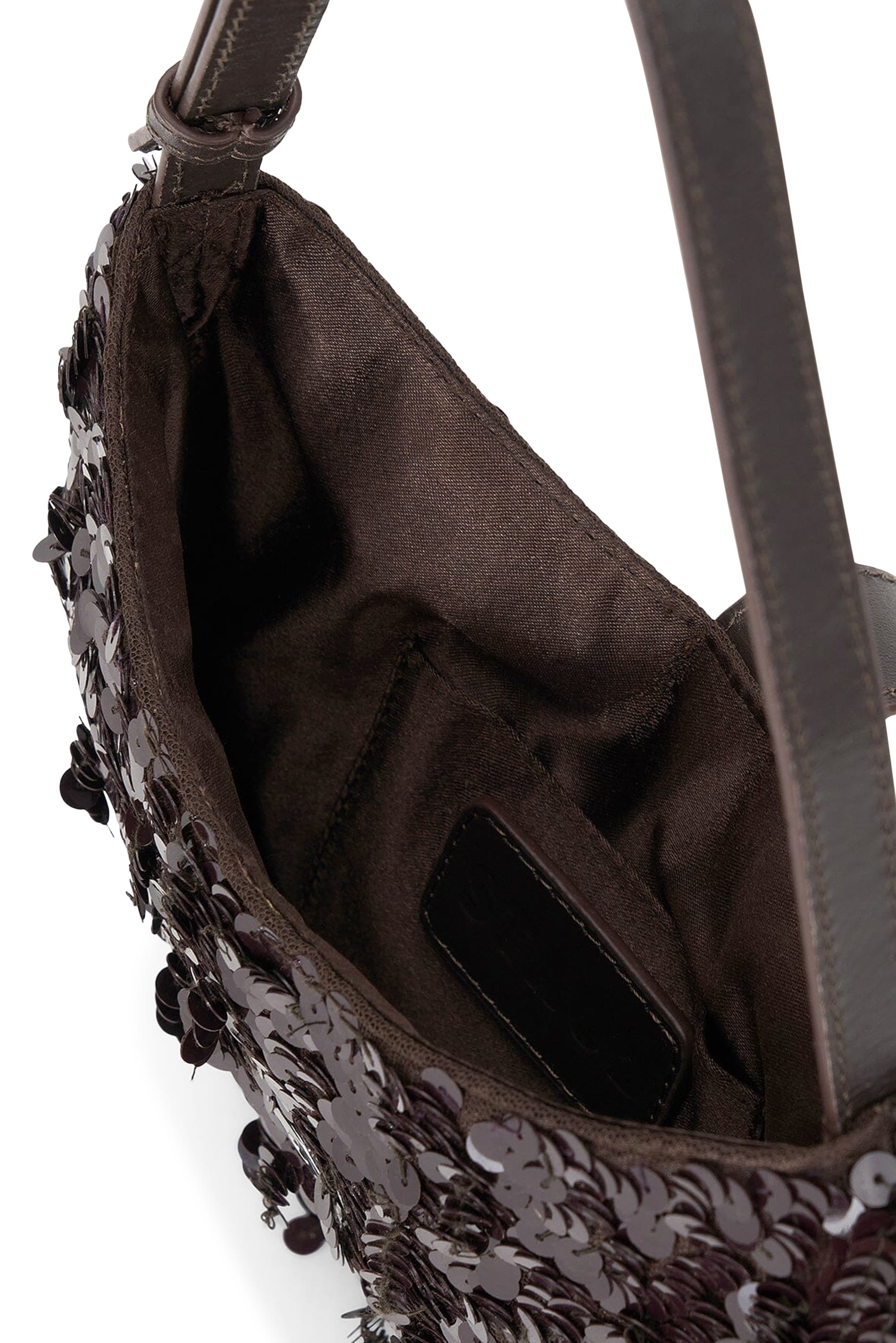 حقيبة ألانا