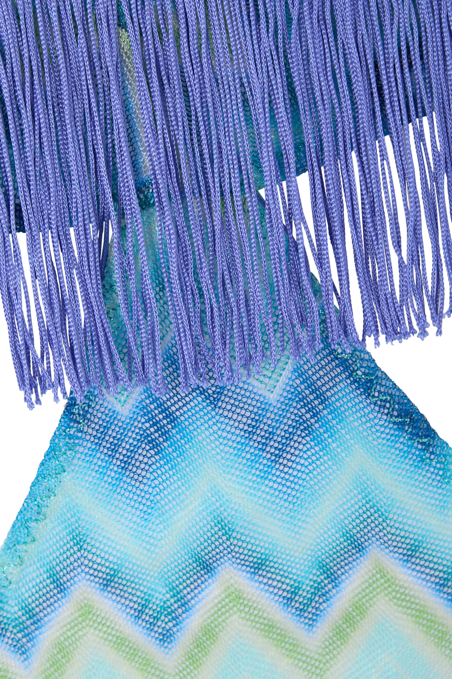 بدلة سباحة بتصميم قطعة واحدة بشرابات ونقشة خطوط باهتة