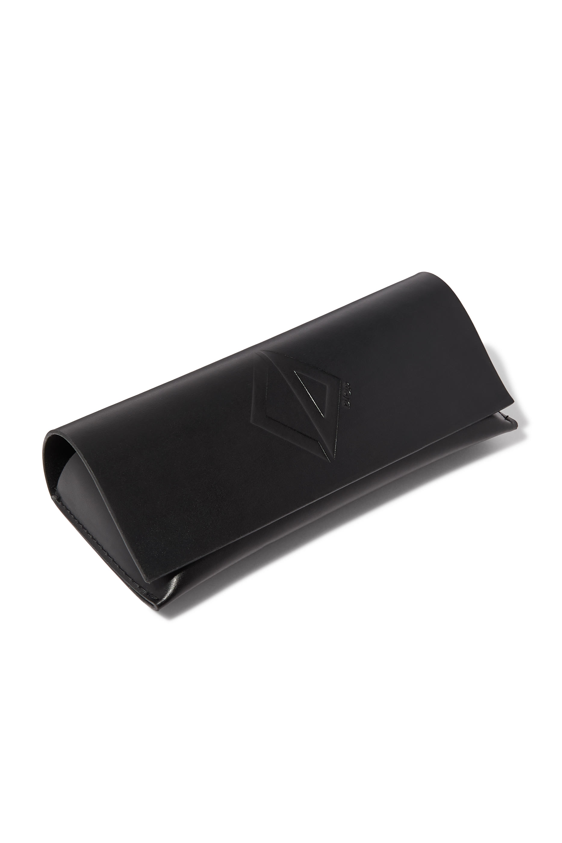 نظارة شمسية اس 21 بشعار الماركة وحلية بتصميم معين