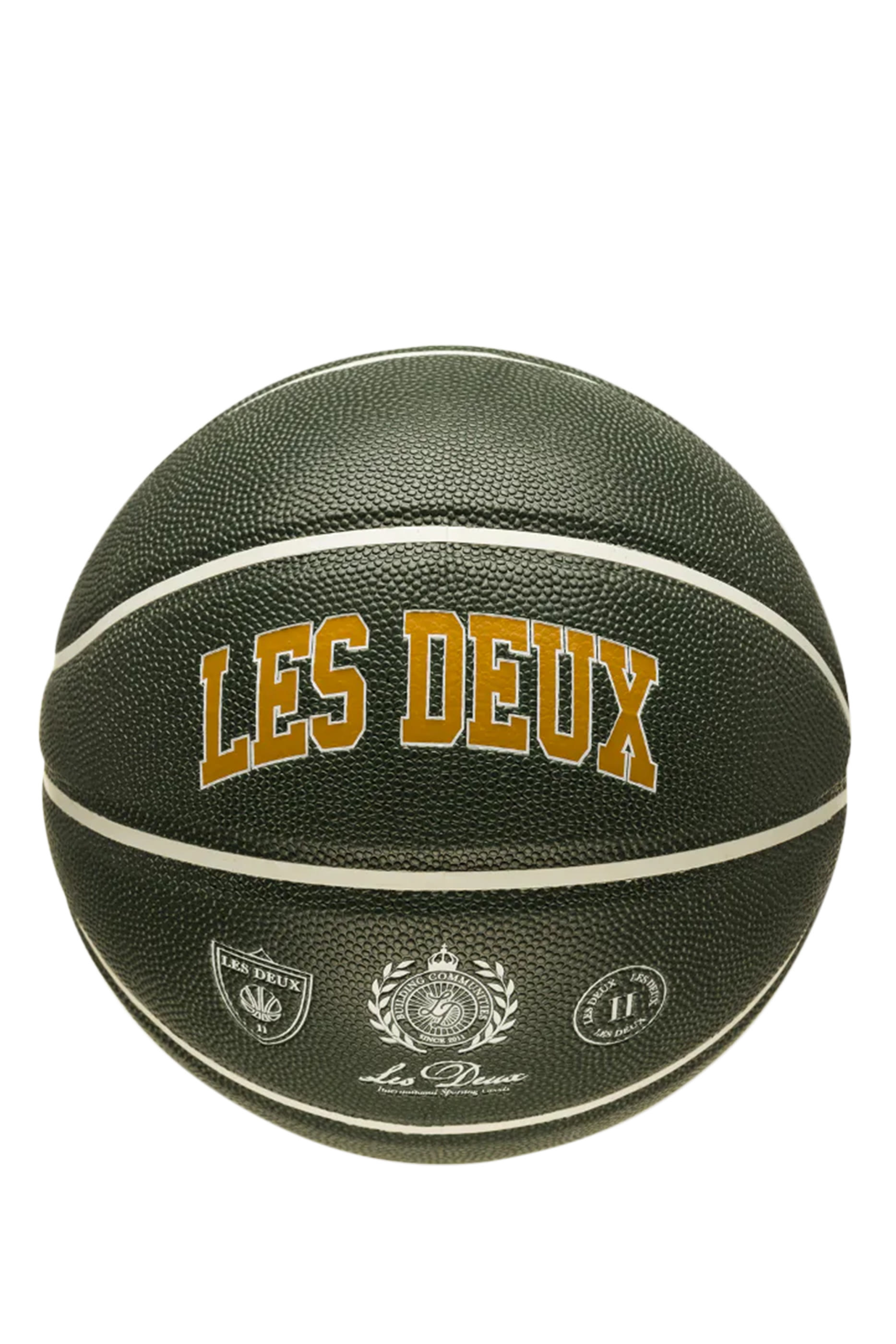 كرة سلة هوم كورت