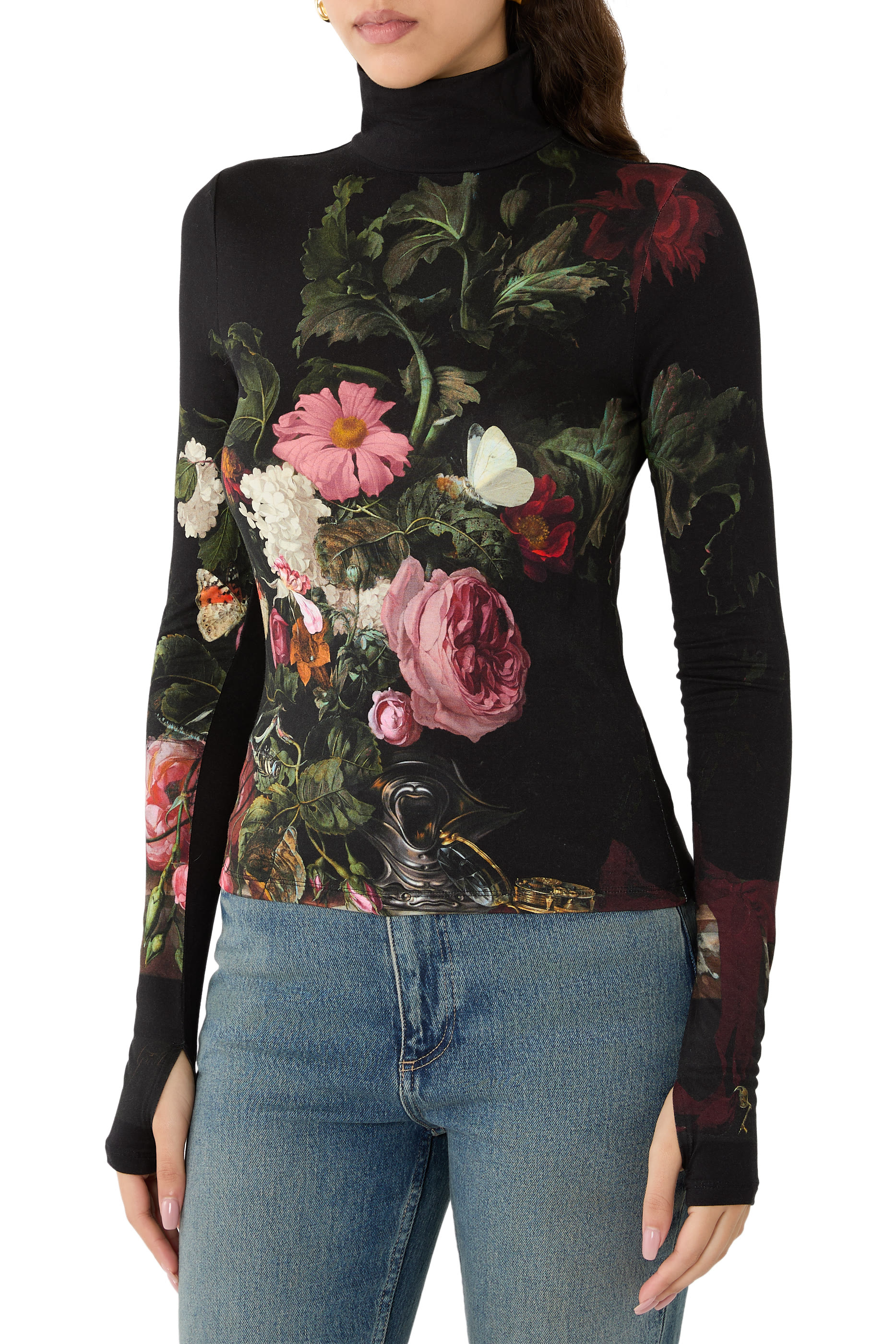 بلوزة ديلاينا بياقة عالية