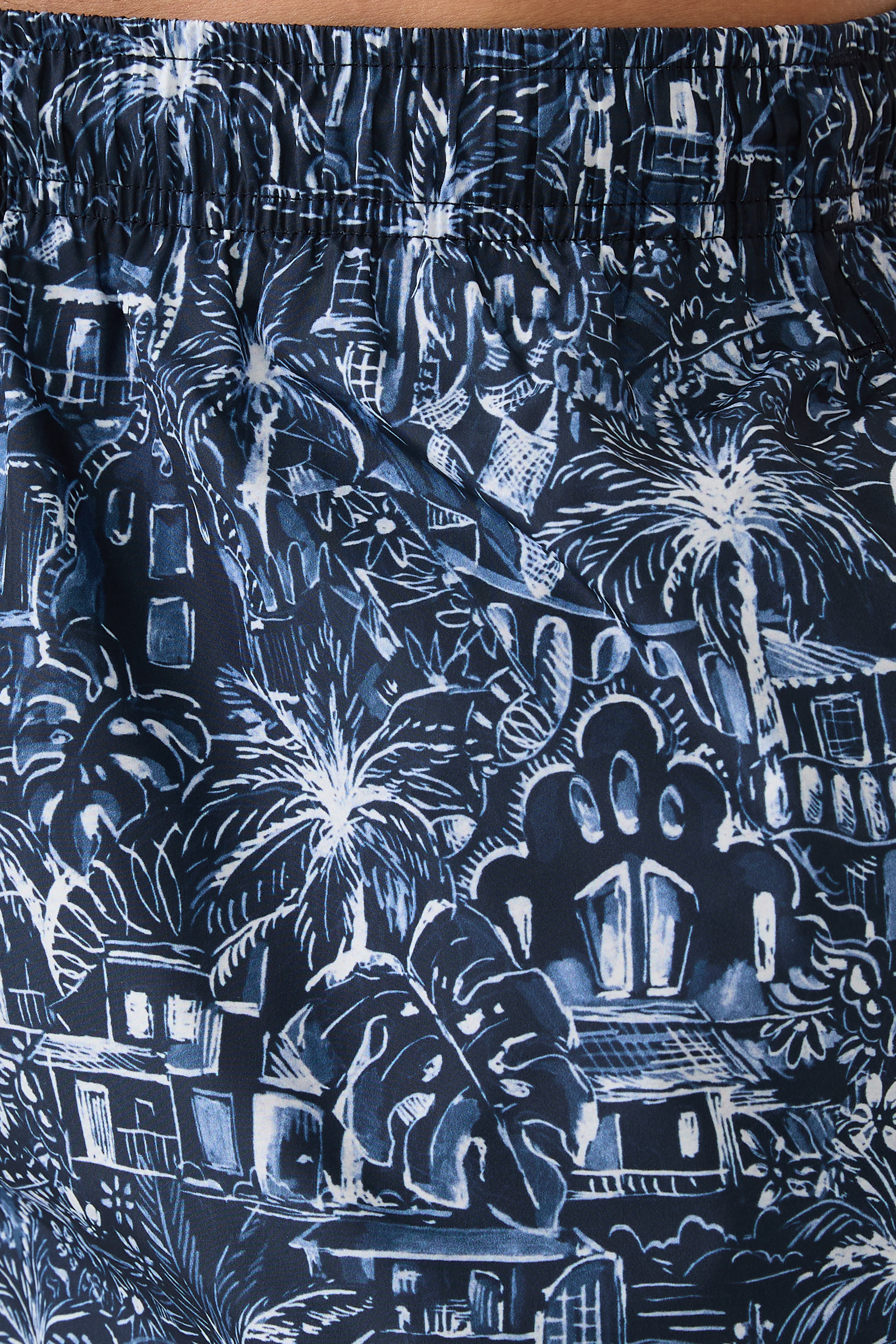 شورت سباحة بحلية