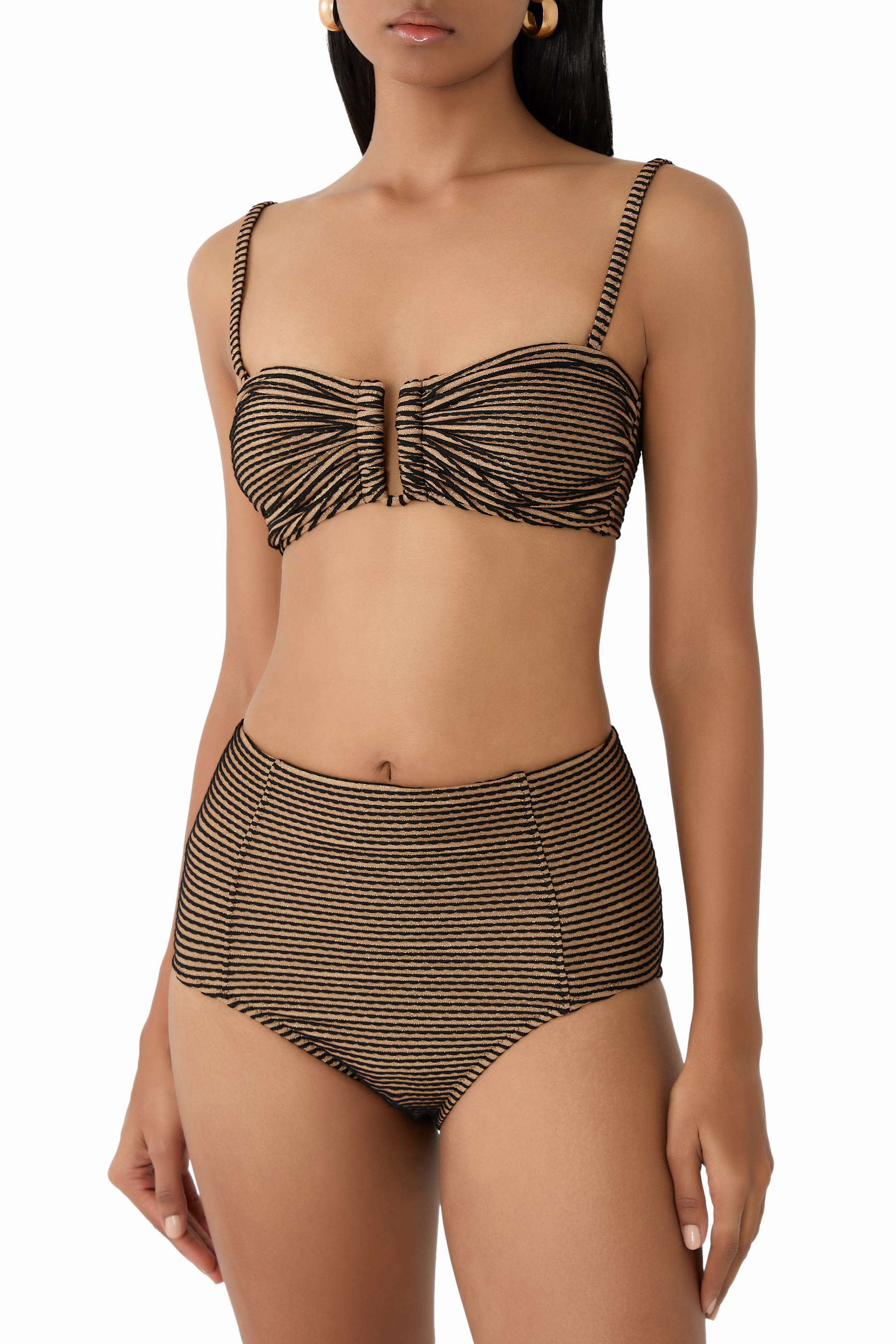 قطعة بيكيني علوية سانتوريني بحواف صدفية