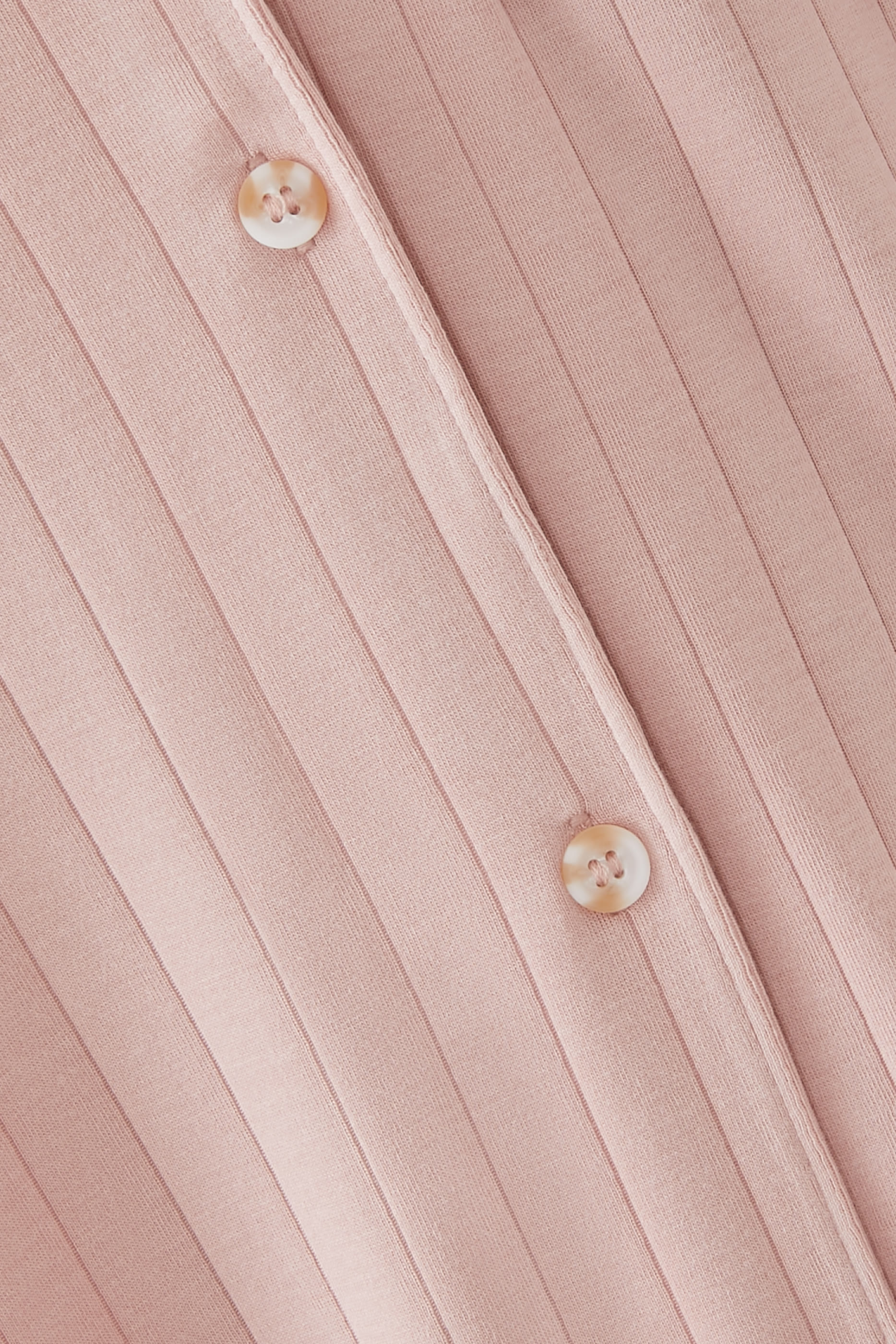 طقم بيجامة جيزيل بقصة طويلة تينسيل مودال مضلع