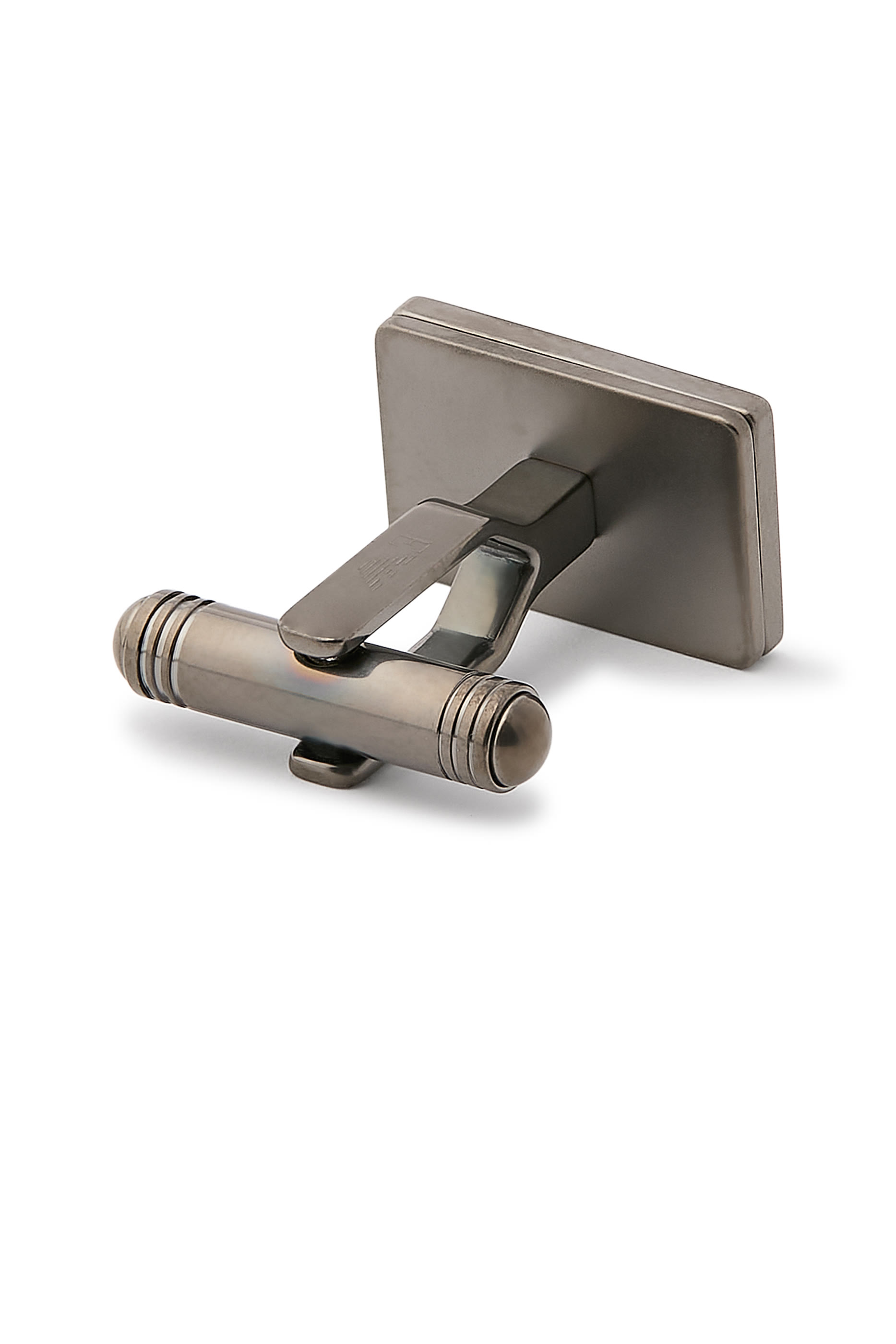 أزرار أكمام ترند بشعار الماركة