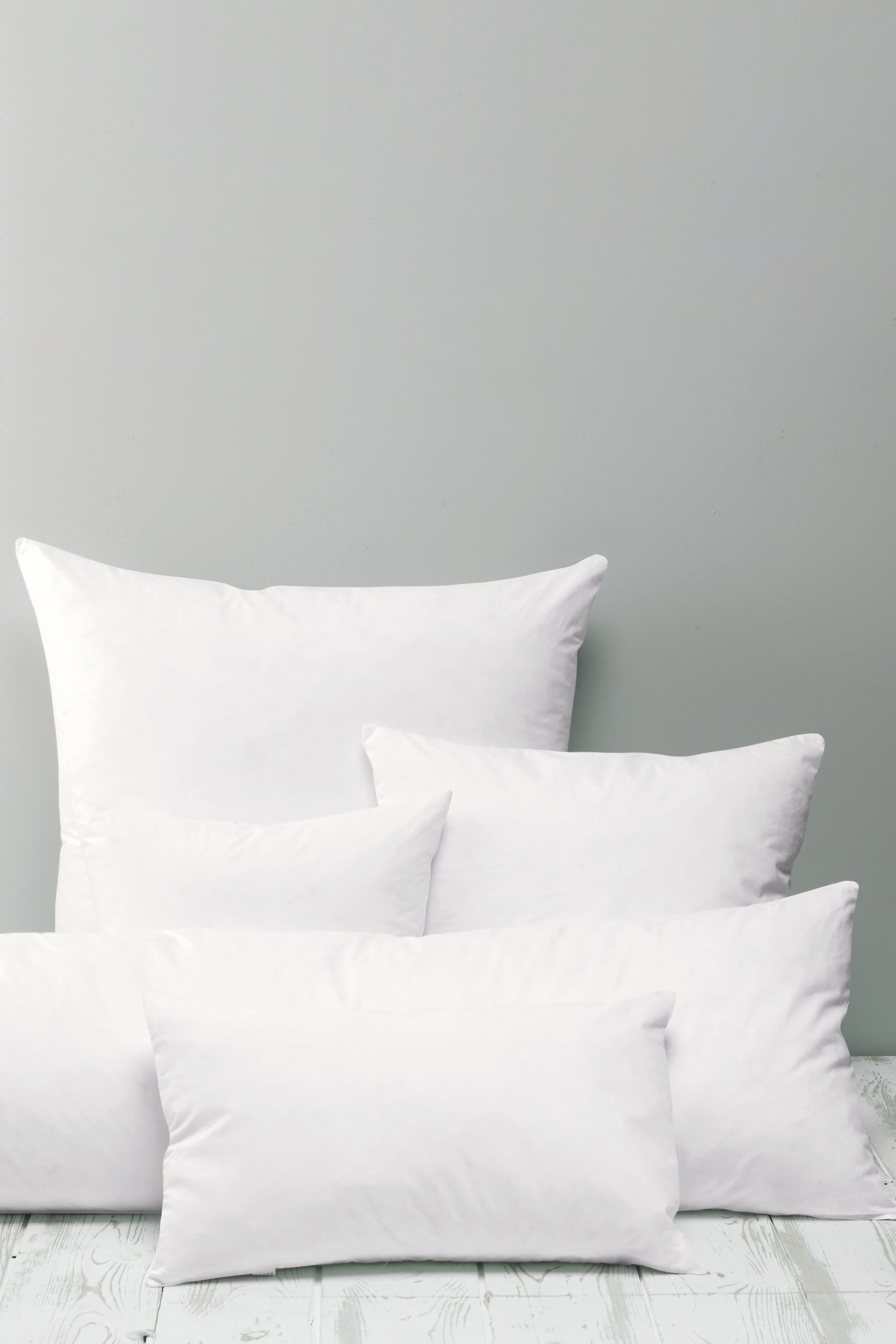 بطانة وسادة محشوة بريش البط