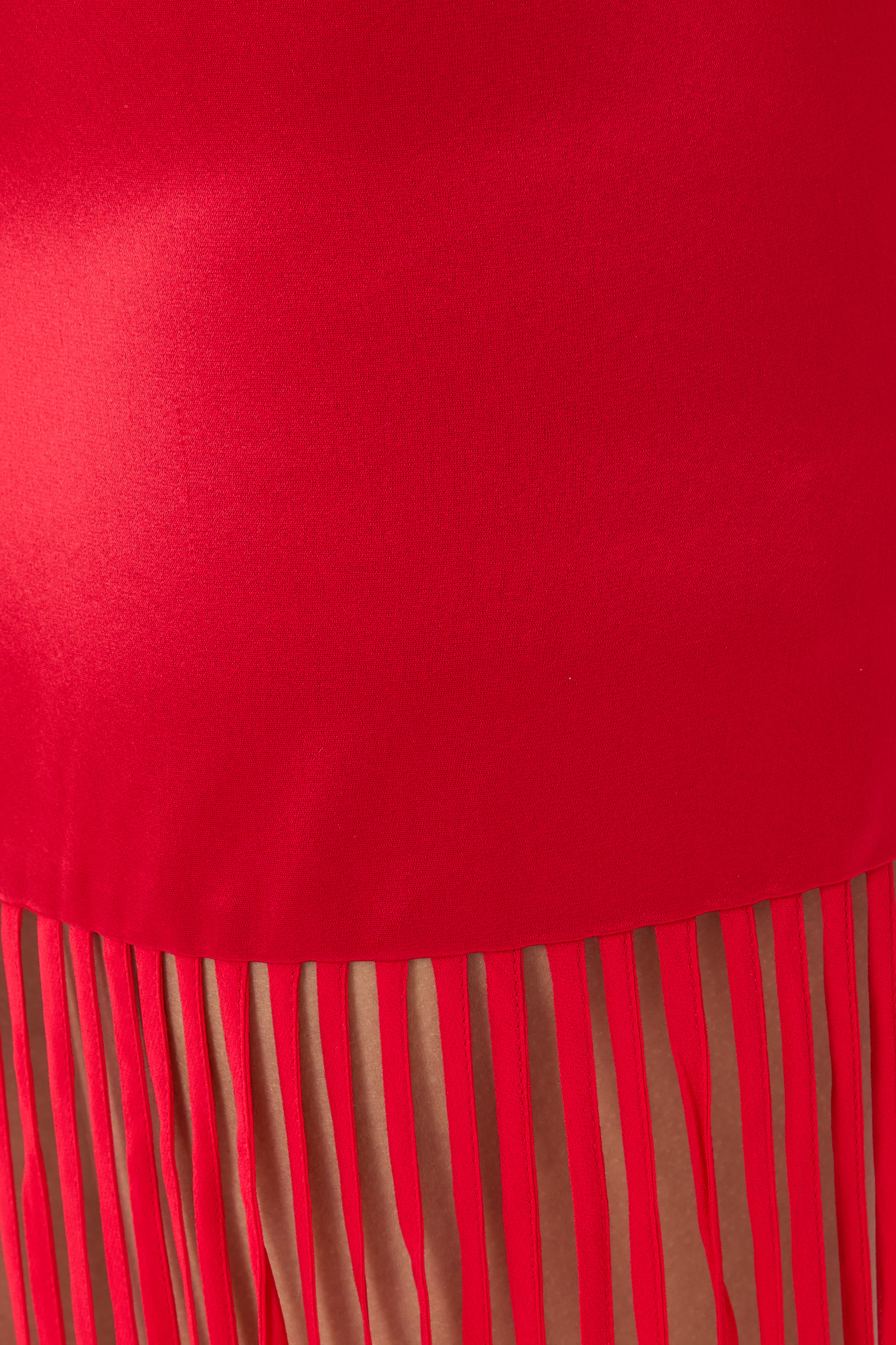 فستان مورايا طويل بياقة مربعة وشرابات