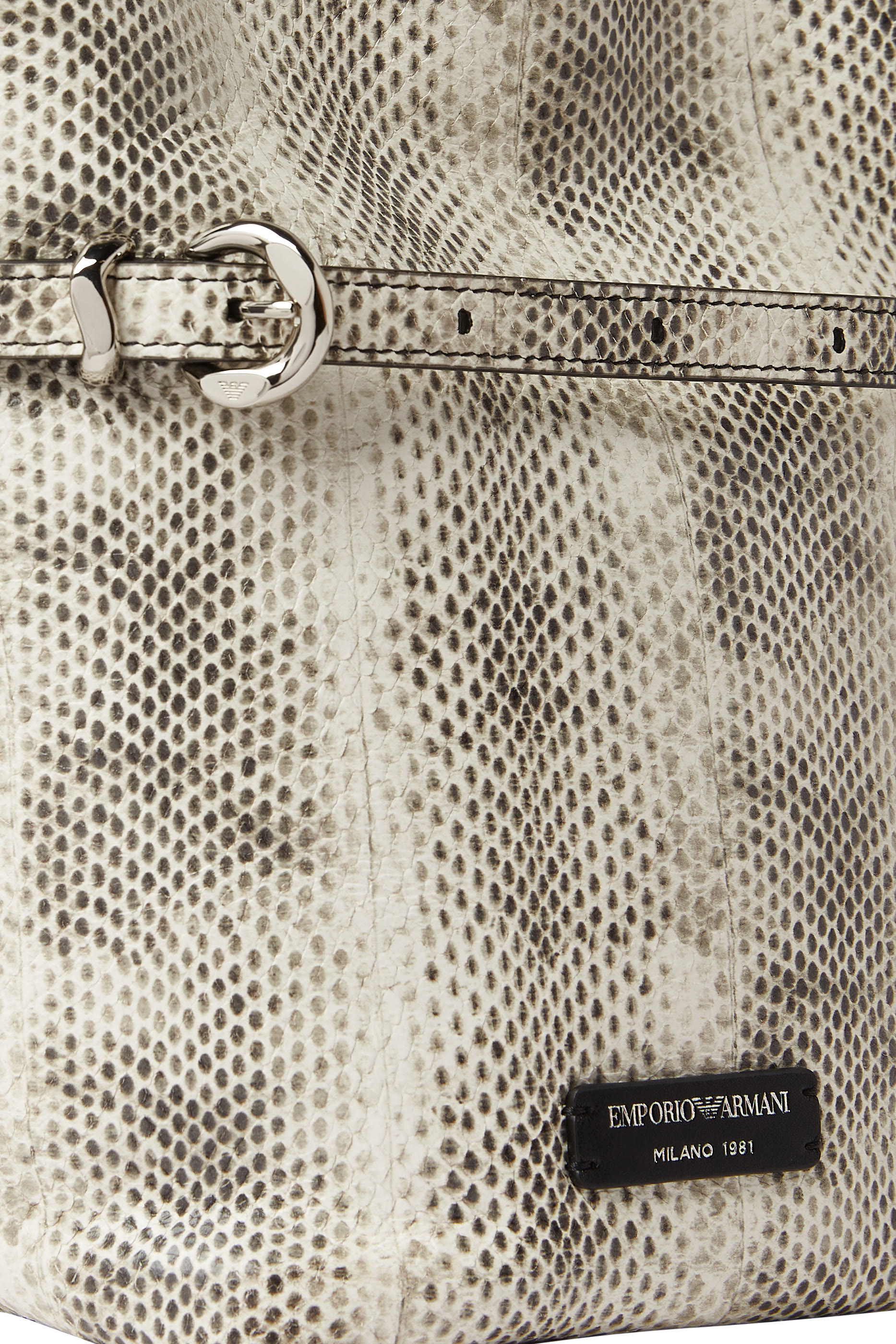 حقيبة باكيت جلد بنقشة جلد الثعبان