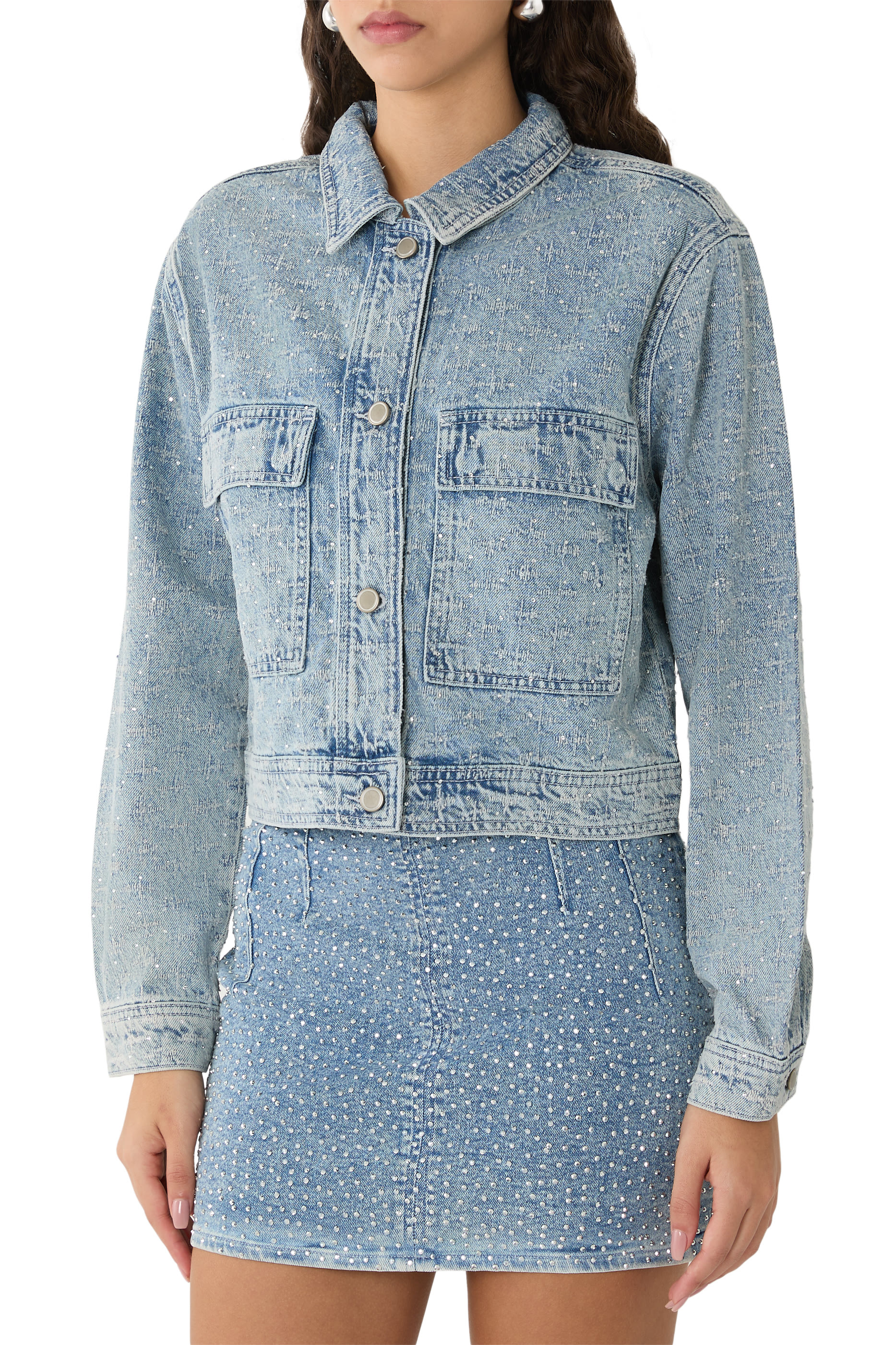 جاكيت دنيم مزين بكريستال