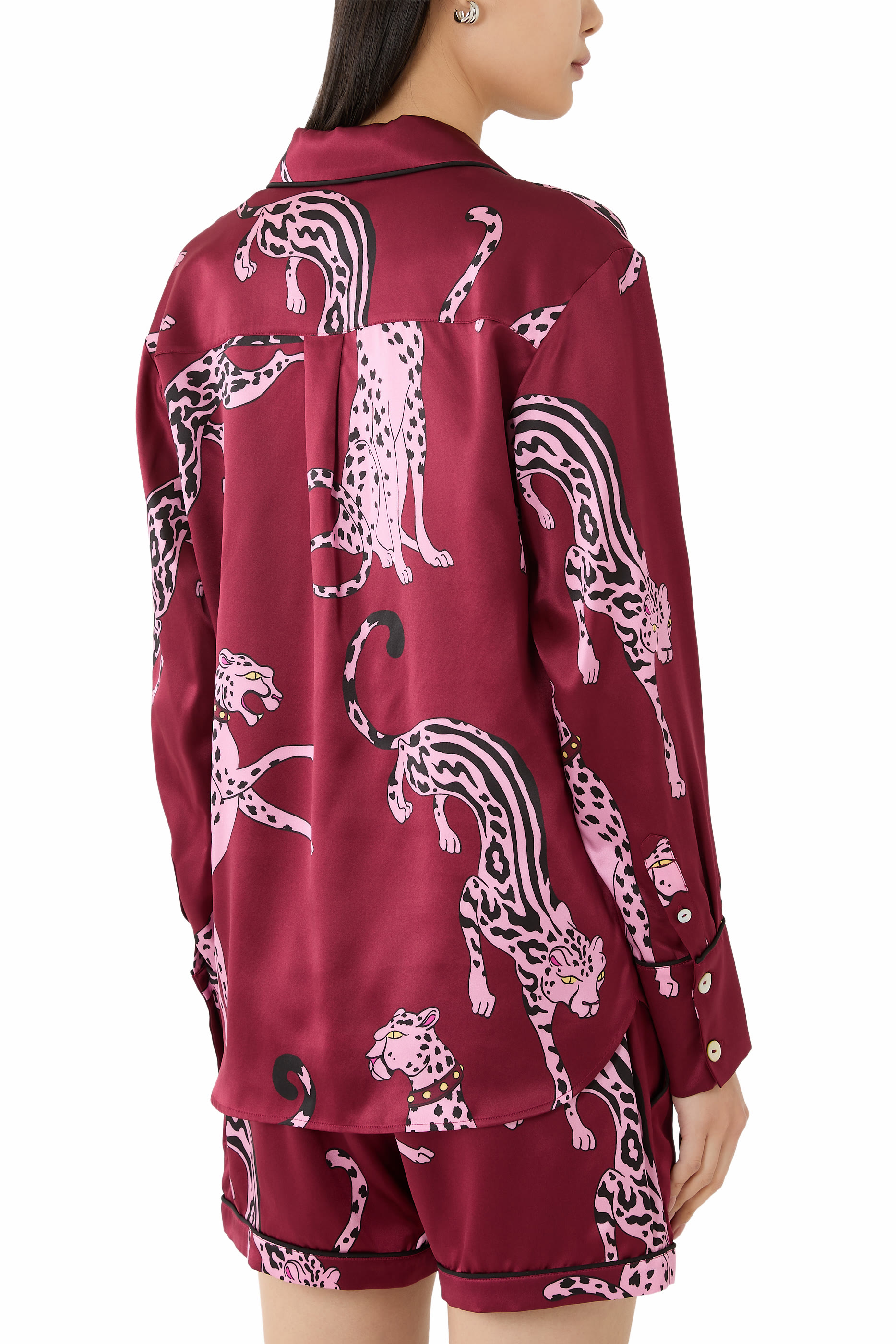 طقم بيجاما ألبا شيري بنقشة جلد النمر