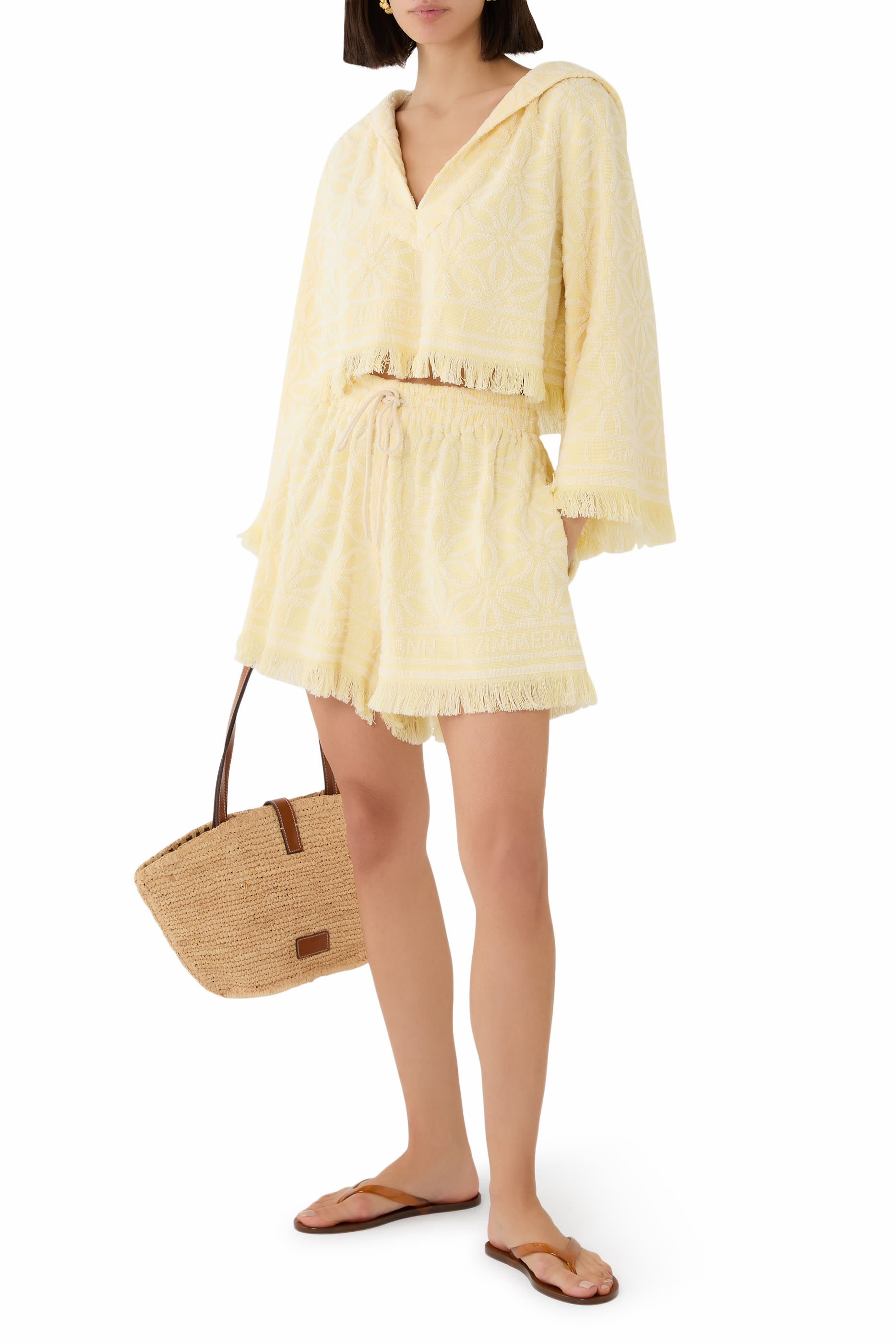 شورت كوكو قماش فائق الامتصاص