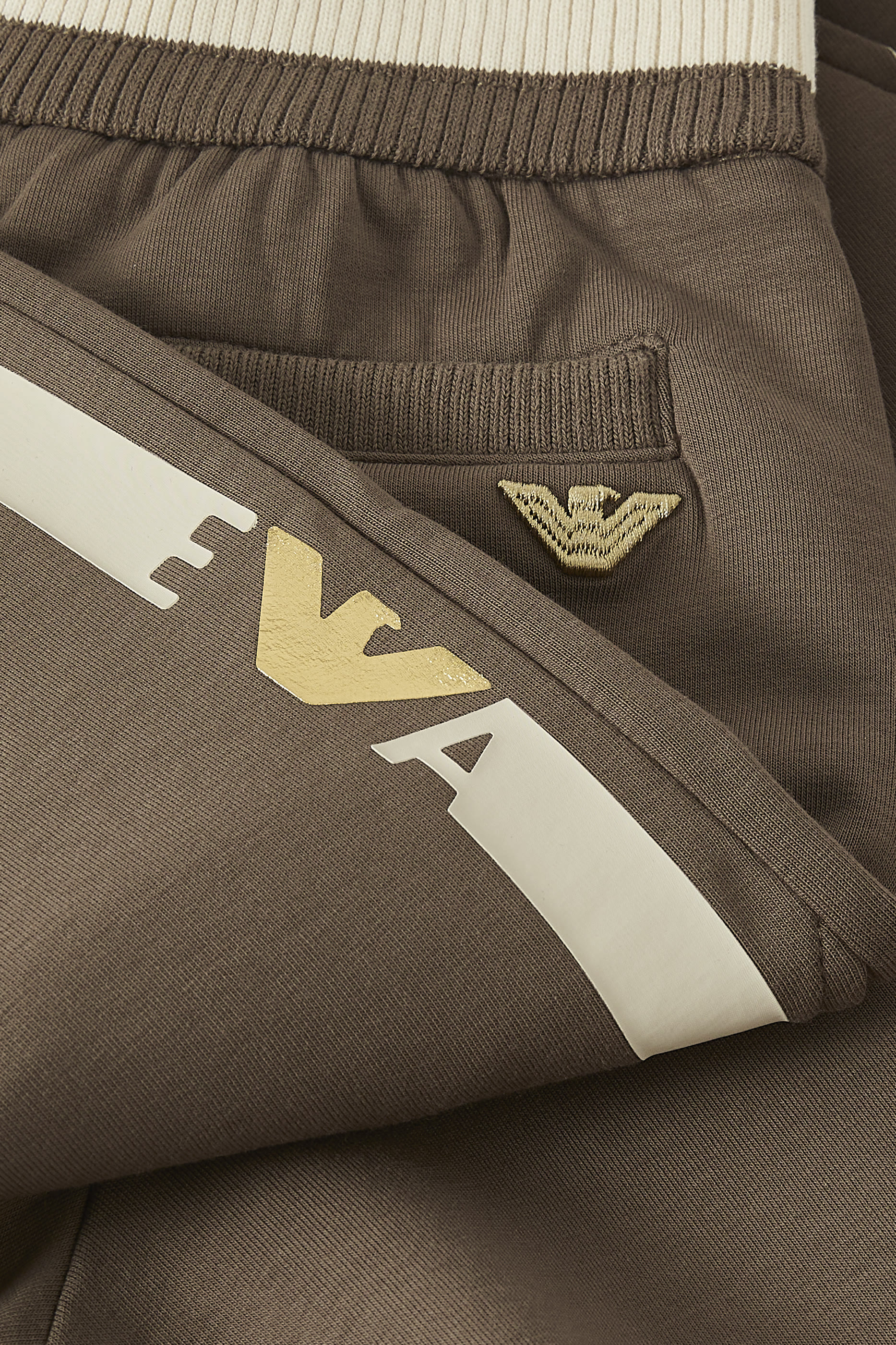 شورت بشريط بشعار الماركة للأطفال