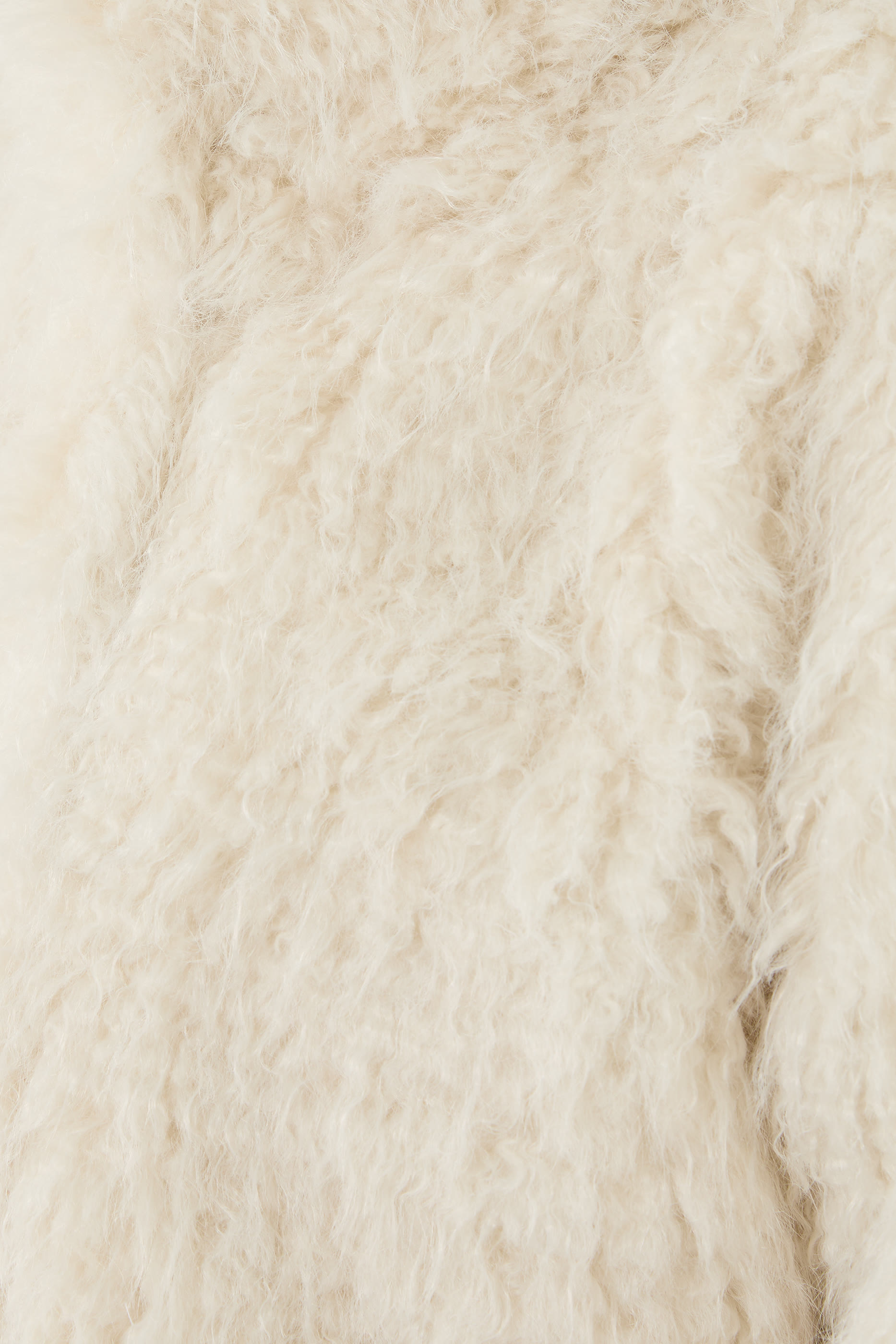 جاكيت شاغي فرو صناعي