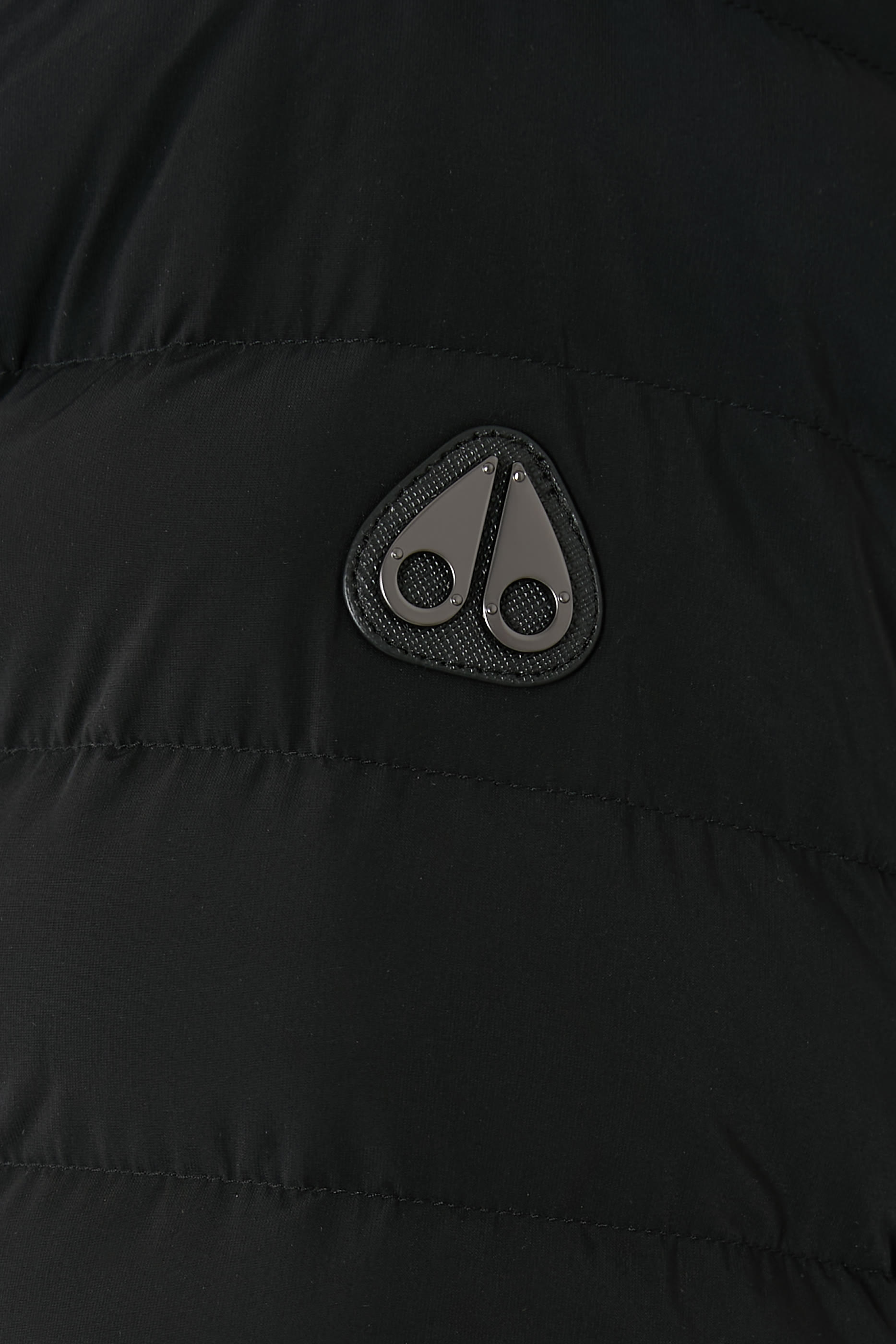 جاكيت لينوكس بتصميم قميص