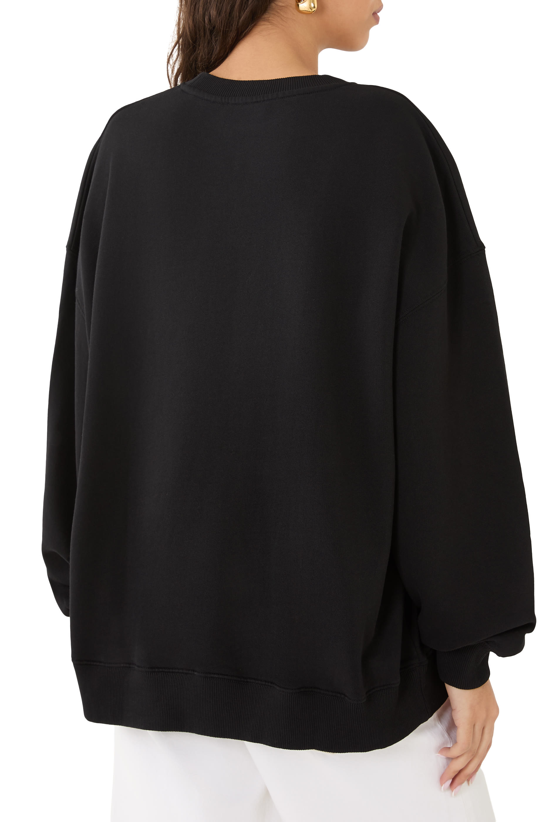 سويت شيرت بياقة ضيقة قماش ثقيل