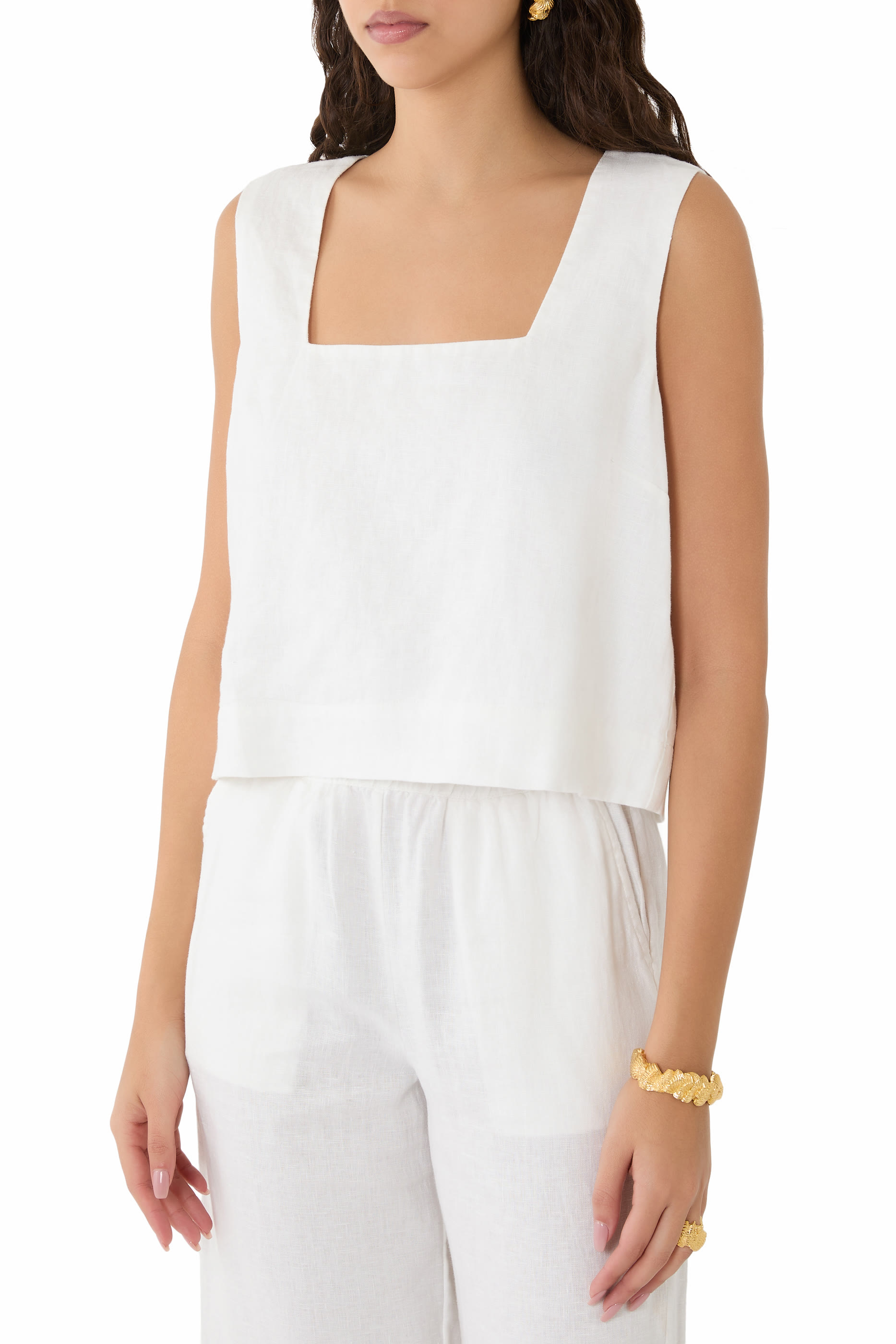 بلوزة أكيرا