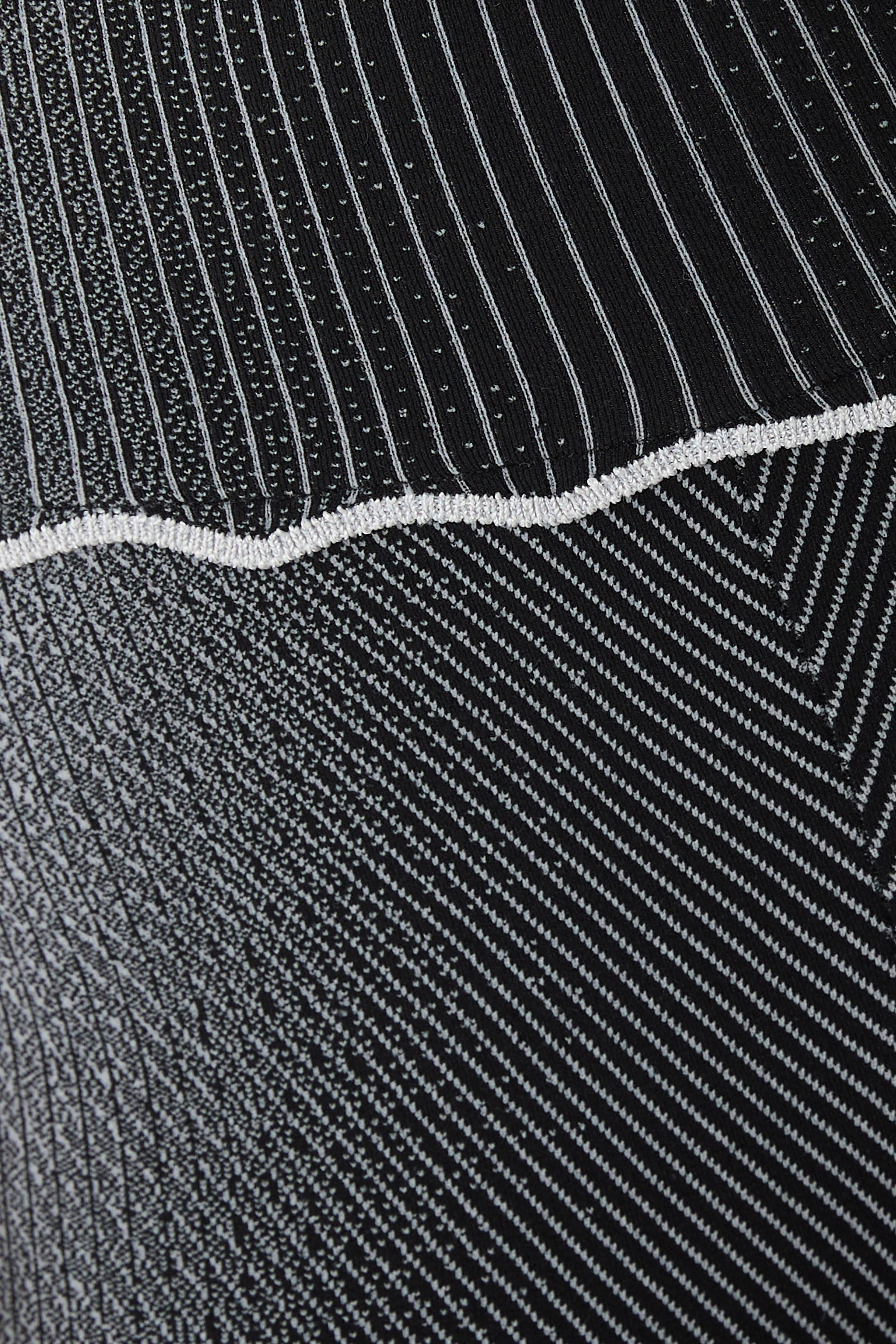 بنطال رياضي جين 11 بقصة طويلة