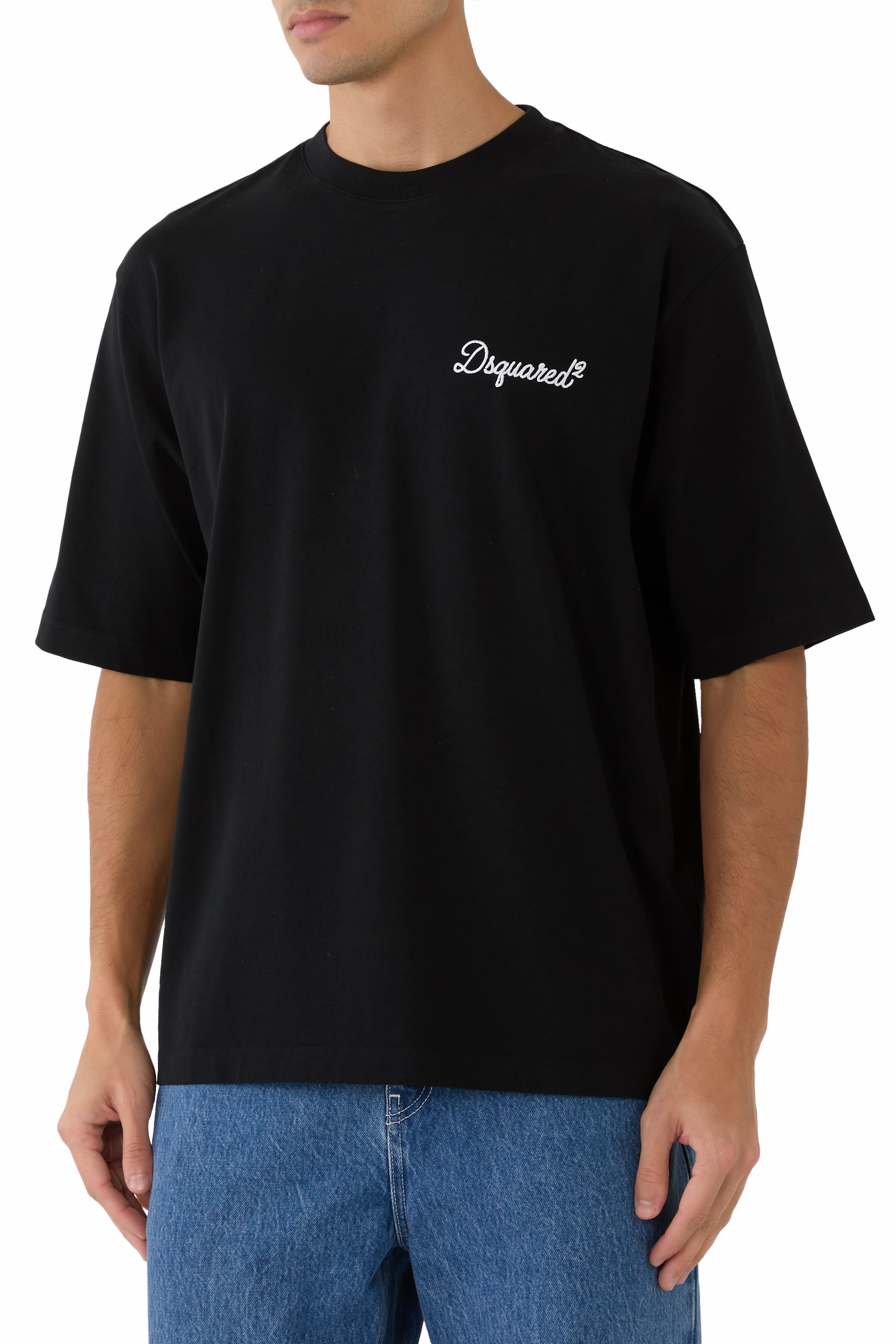 تيشيرت بقصة واسعة وشعار الماركة