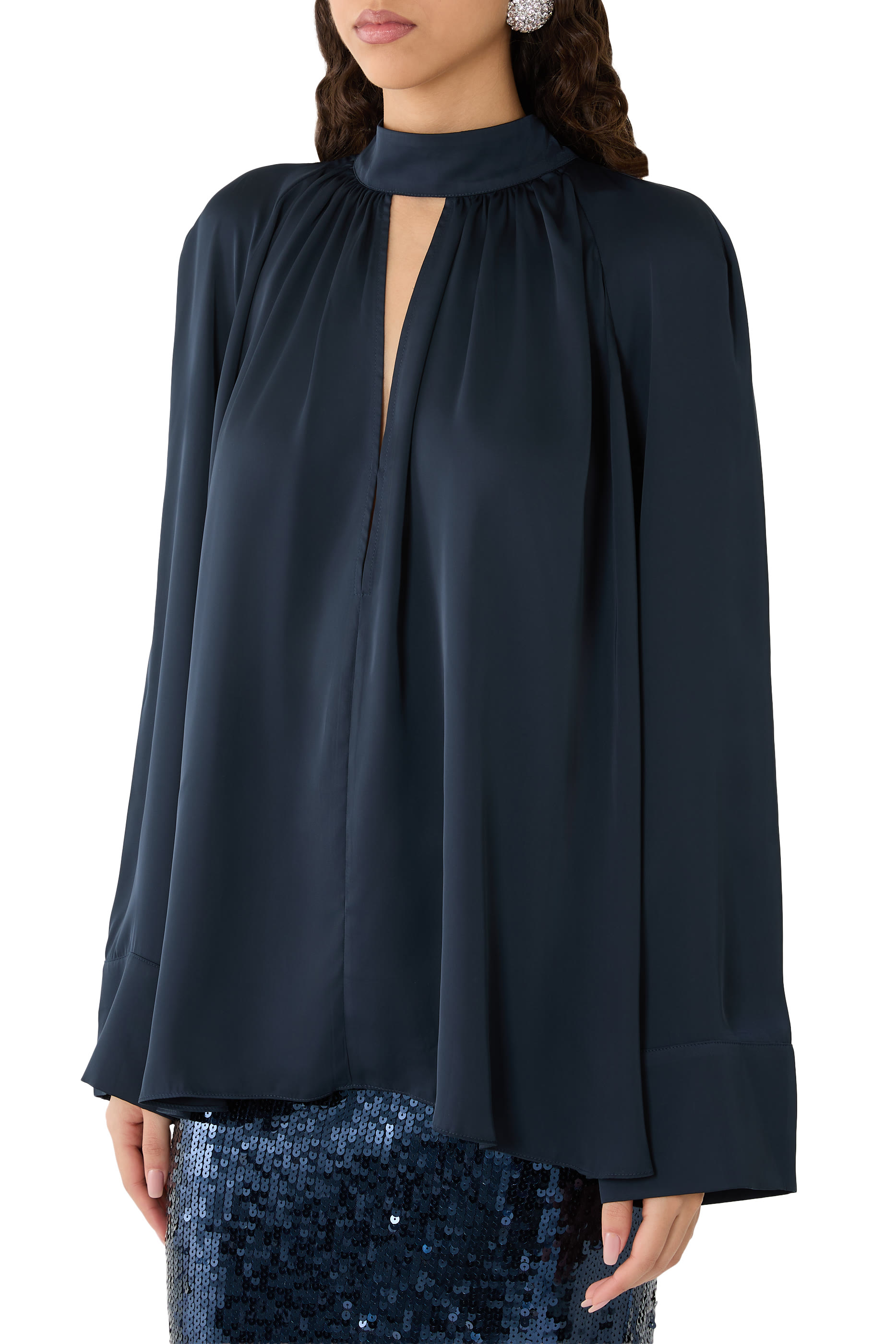 قميص بربطة ساتان