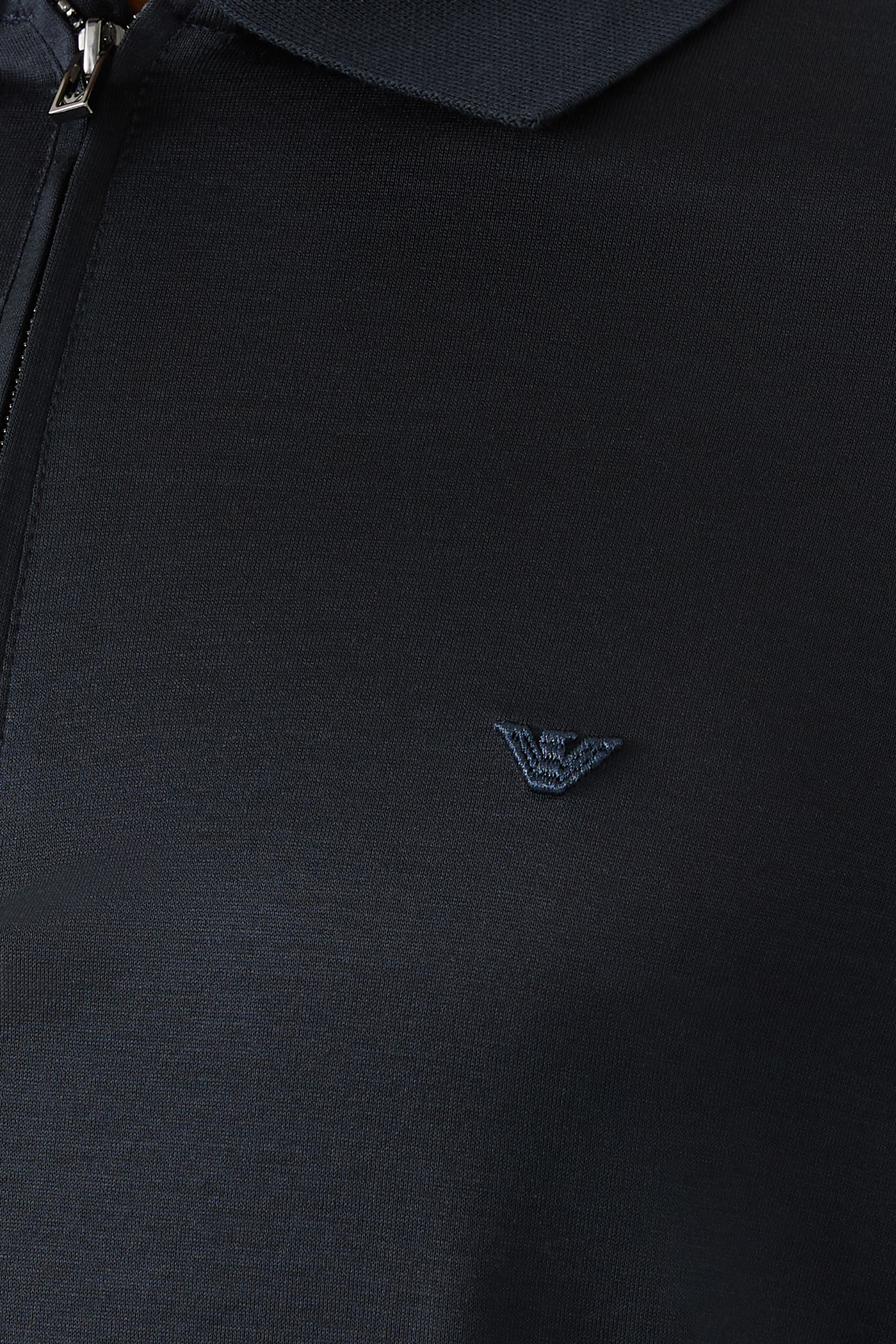 قميص بولو بنصف سحاب