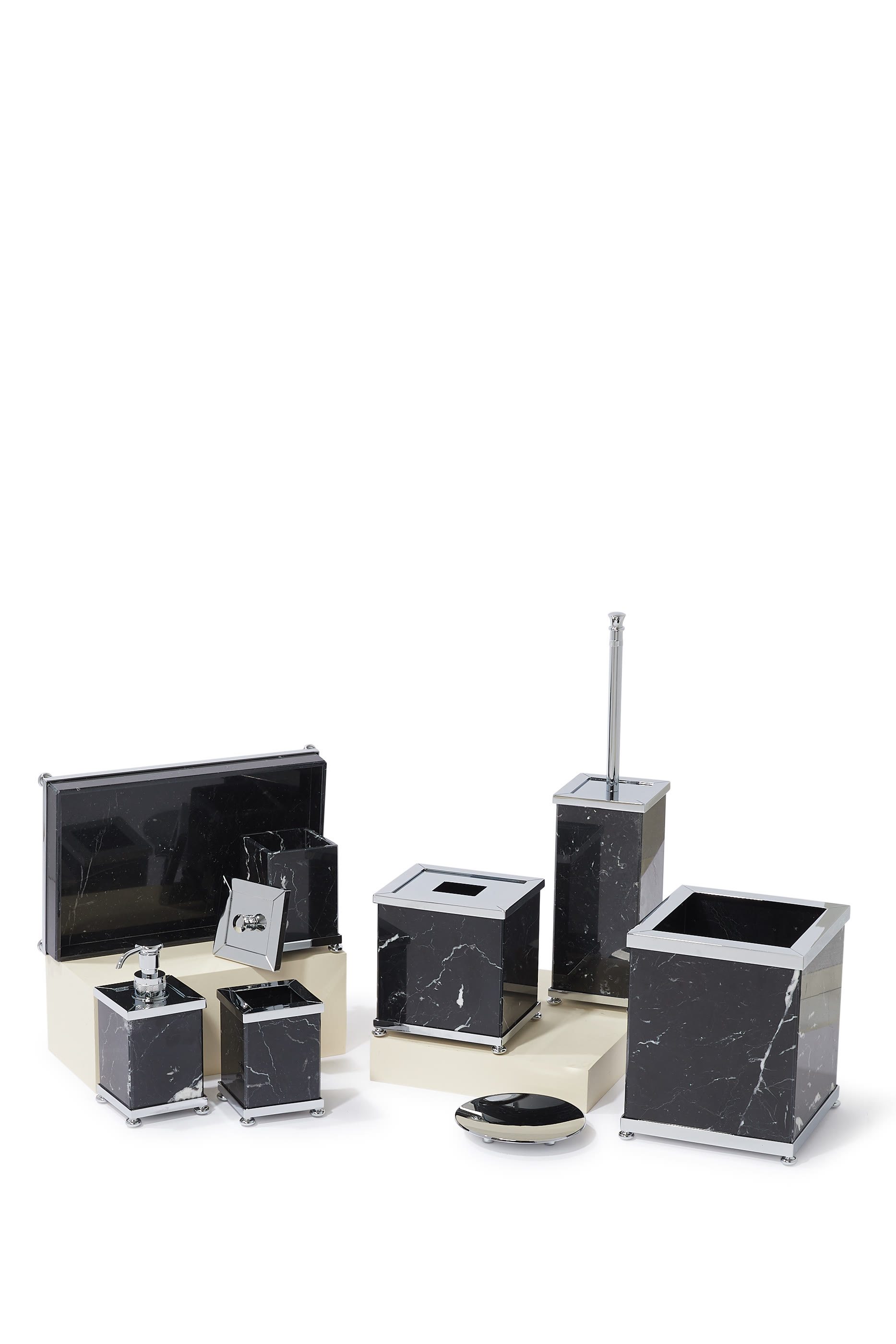 موزع صابون ماربل كروم أسود